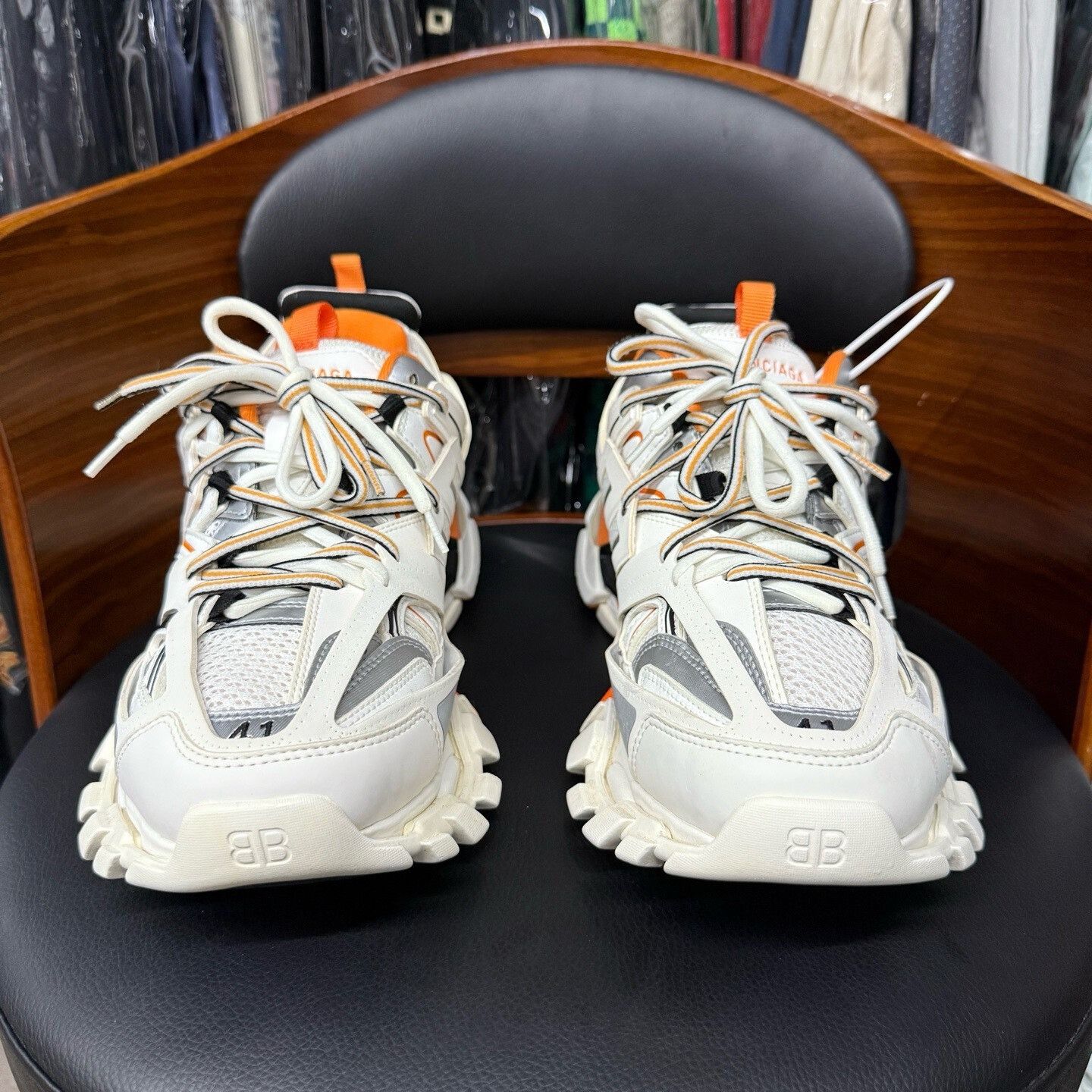 Balenciaga Balenciaga White Lowtop Sneakers 41 Men Size US 8.5 / EU 41-42 - 2 Thumbnail