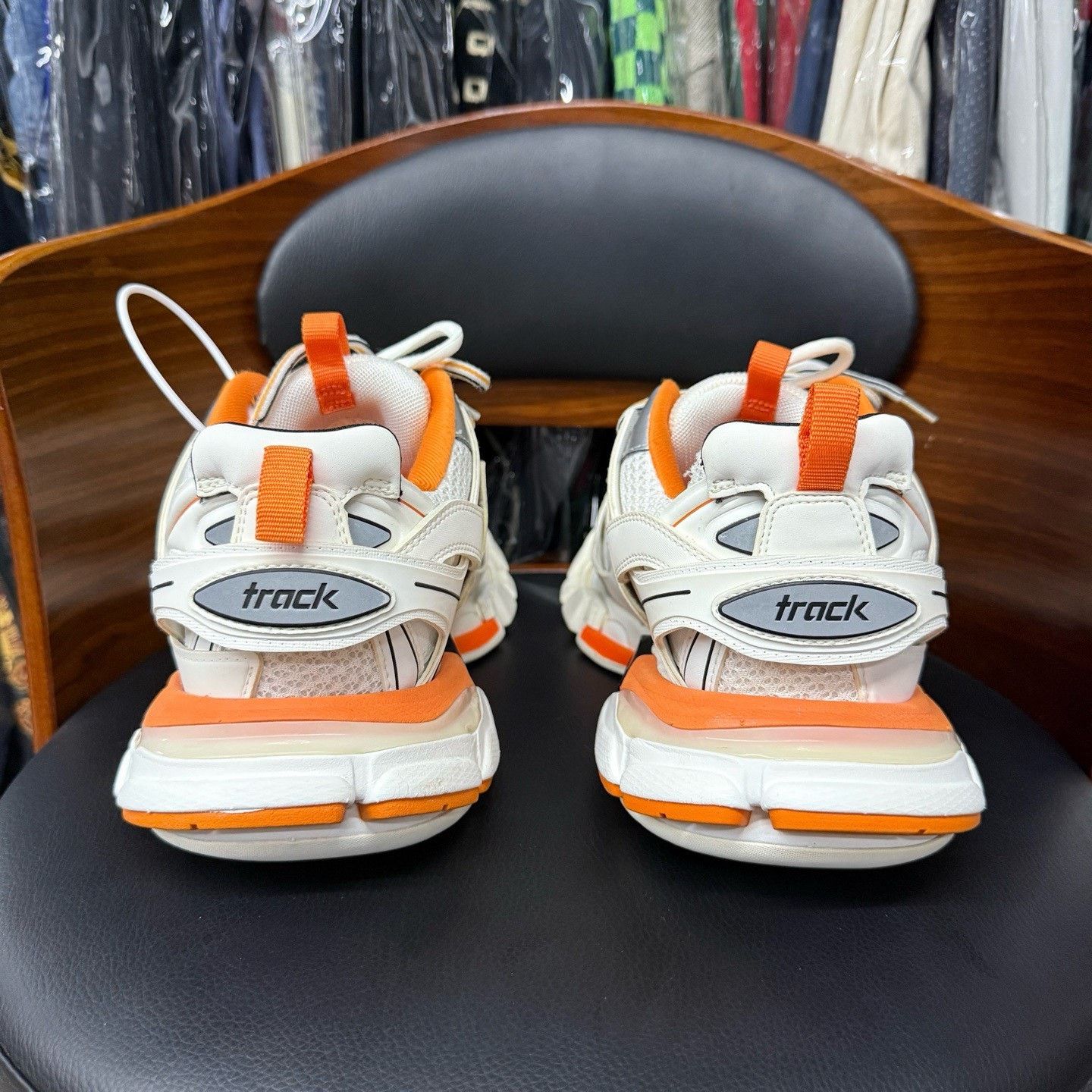 Balenciaga Balenciaga White Lowtop Sneakers 41 Men Size US 8.5 / EU 41-42 - 3 Thumbnail