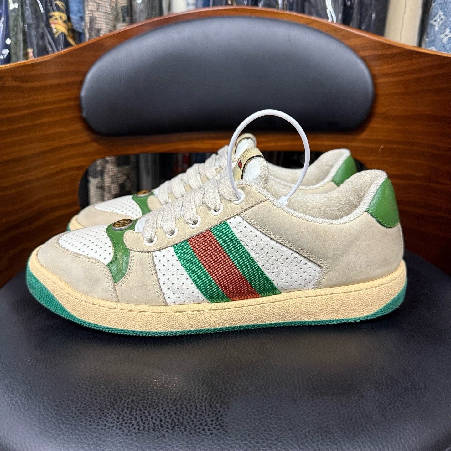 Gucci Gucci Distressed Lowtop Sneakers 38 Men Size US 6 / EU 39 - 6 Thumbnail