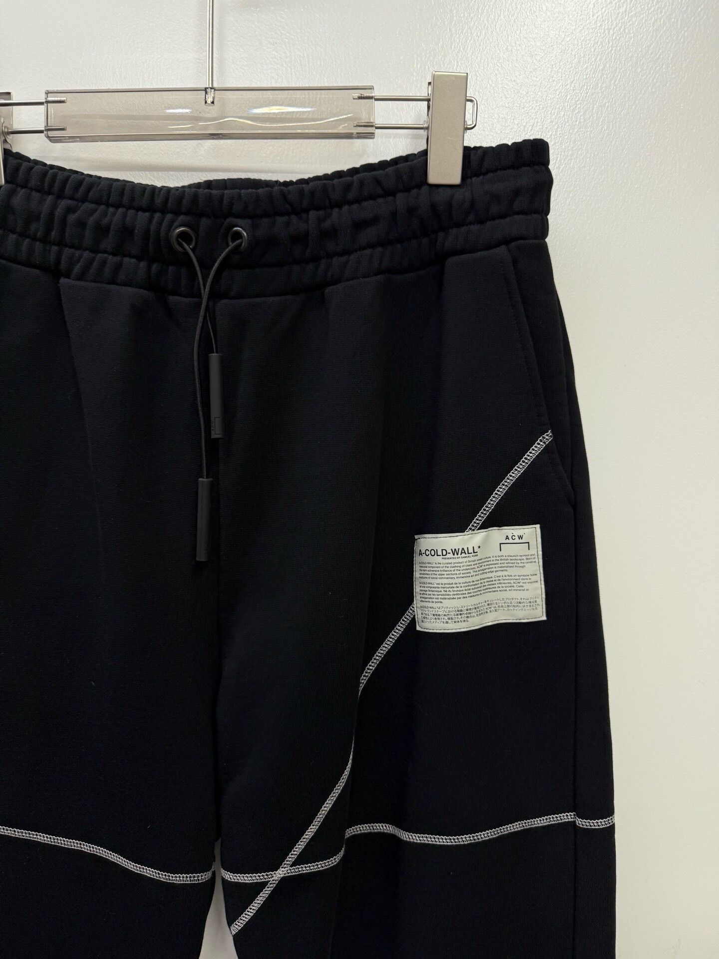 Other Printed Black Casual Pants XL Men Size US 36 / EU 52 - 2 Thumbnail