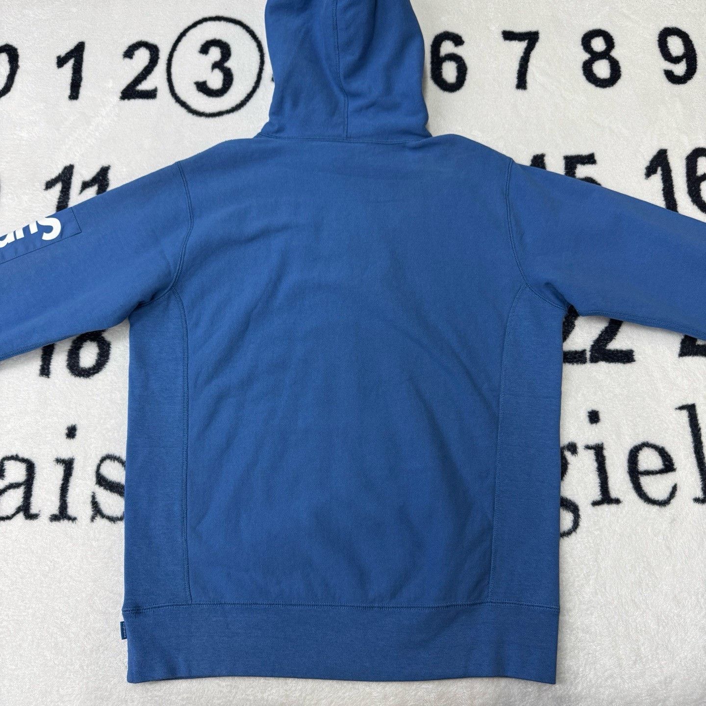 Supreme Supreme Blue Hoodie L Men Size US L / EU 52-54 / 3 - 3 Thumbnail