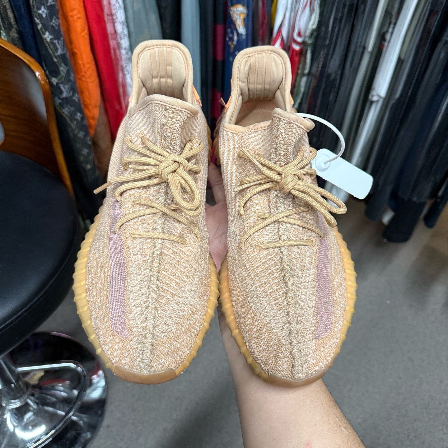 Adidas Adidas YEEZY350 Limited Lowtop Sneakers 46.5 Men Size US 12.5 / EU 45-46 - 5 Thumbnail