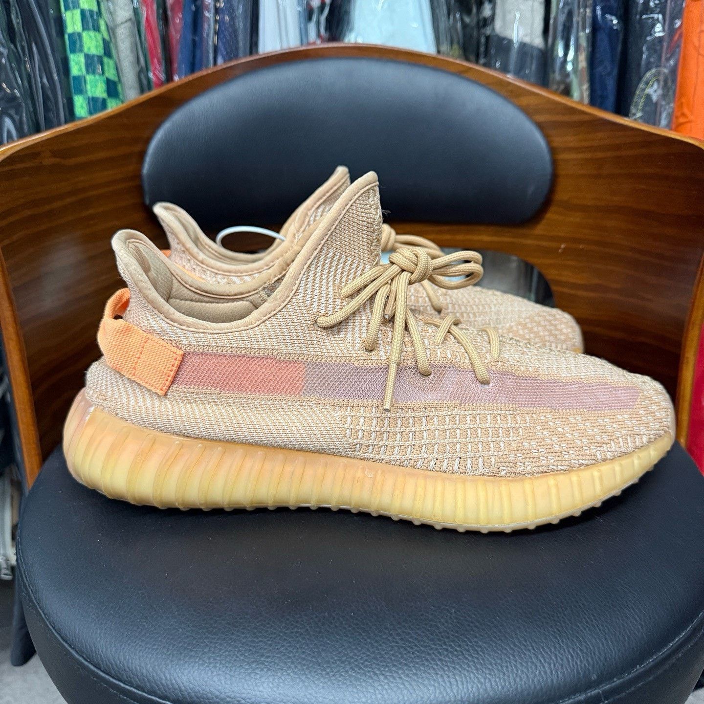 Adidas Adidas YEEZY350 Limited Lowtop Sneakers 46.5 Men Size US 12.5 / EU 45-46 - 4 Thumbnail