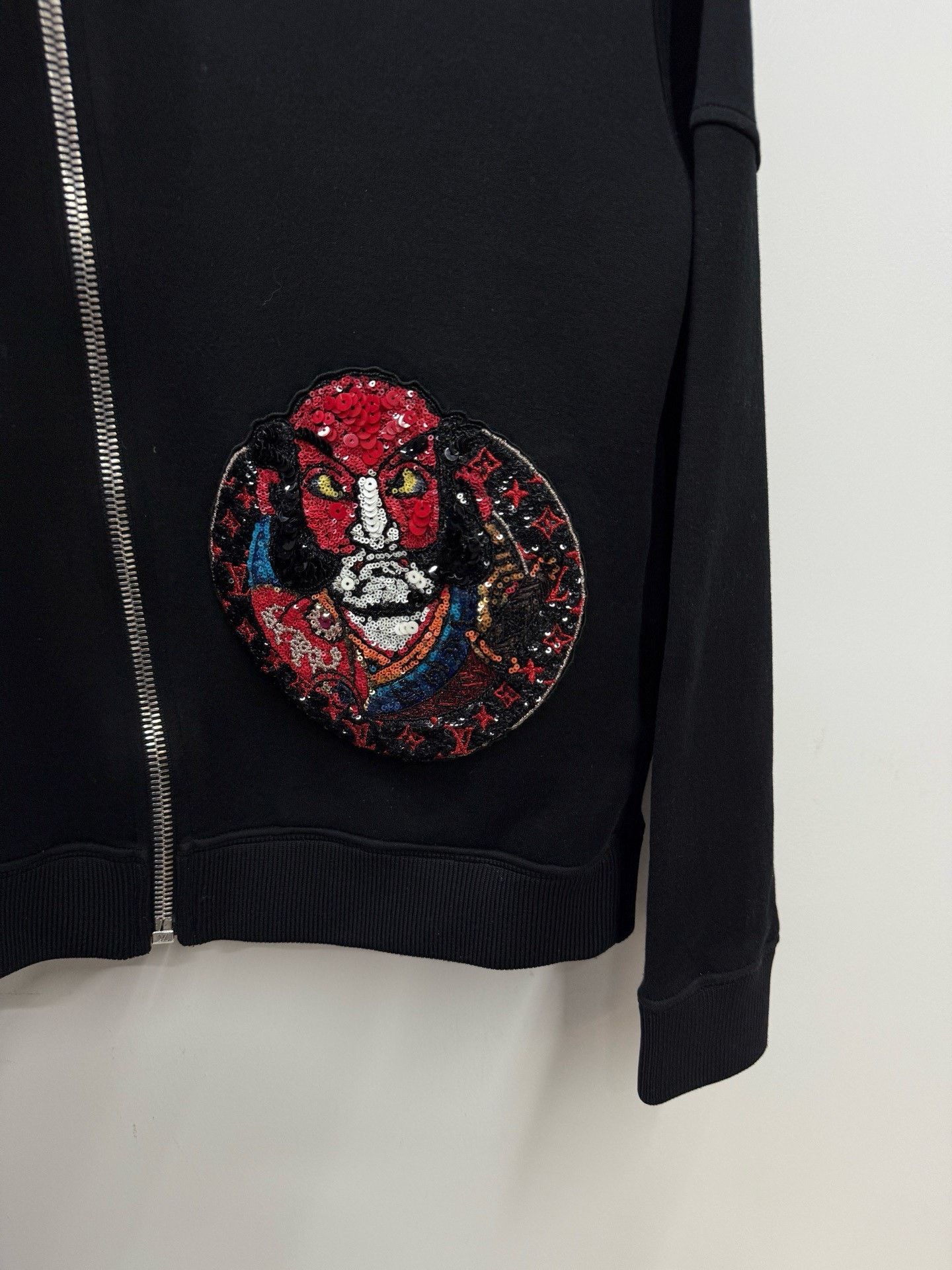 Louis Vuitton Louis Vuitton Collab Limited Hoodie M Women Size M / US 6-8 / IT 42-44 - 3 Thumbnail