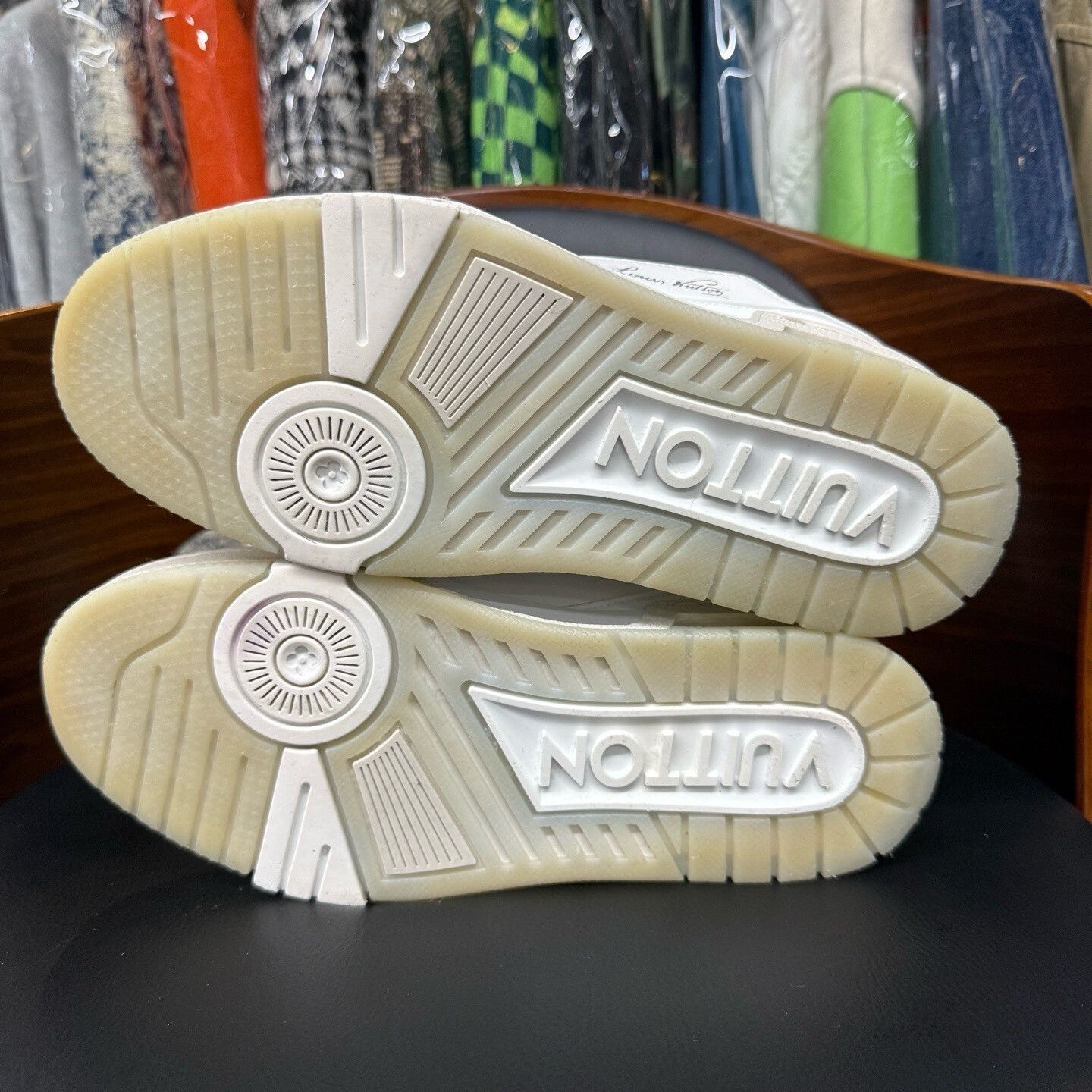 Louis Vuitton Louis Vuitton Training White Lowtop Sneakers 37 Women Size US 6.5 / IT 36.5 - 8 Thumbnail