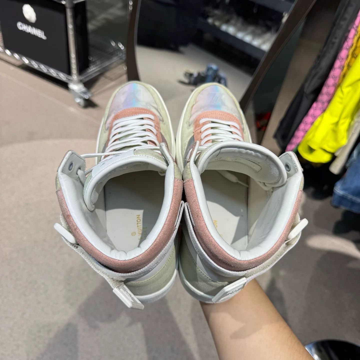 Louis Vuitton Louis Vuitton Multi Hitop Sneakers 40 Men Size US 7.5 / EU 40-41 - 8 Thumbnail