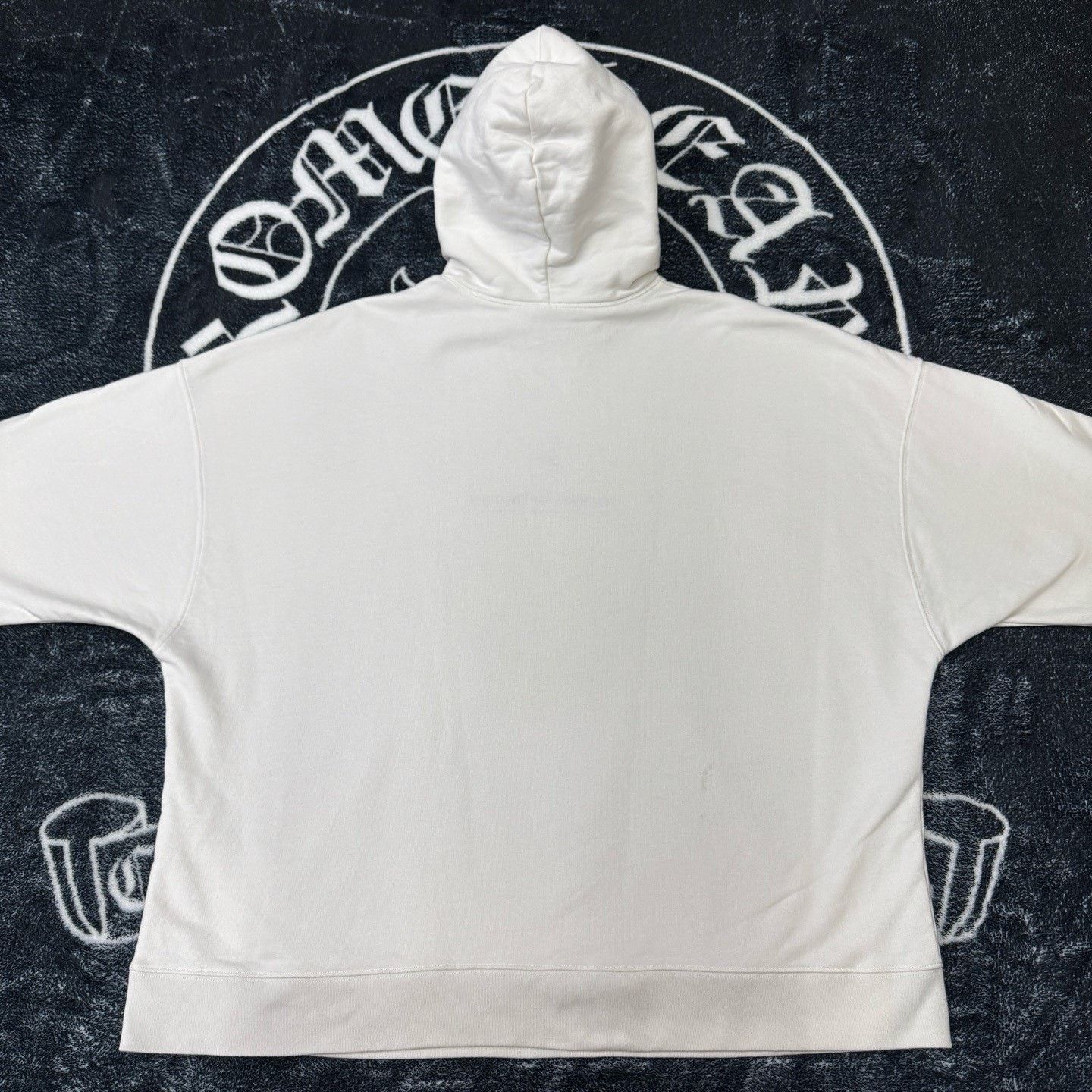 Balenciaga Balenciaga White Hoodie S Men Size US S / EU 44-46 / 1 - 3 Thumbnail