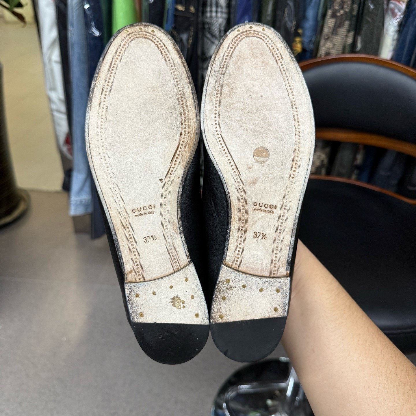 Gucci Gucci Lowtop Sneakers 37 Women Size US 6.5 / IT 36.5 - 9 Thumbnail