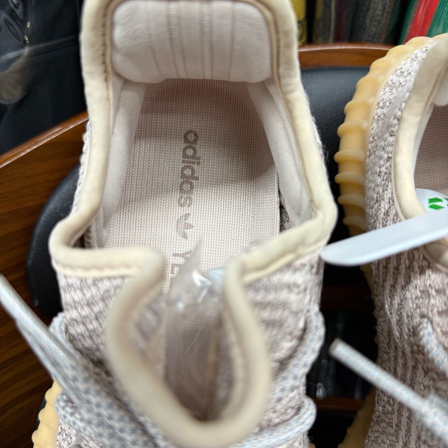 Adidas Adidas YEEZY350 Pink Lowtop Sneakers 41 Men Size US 8.5 / EU 41-42 - 8 Thumbnail