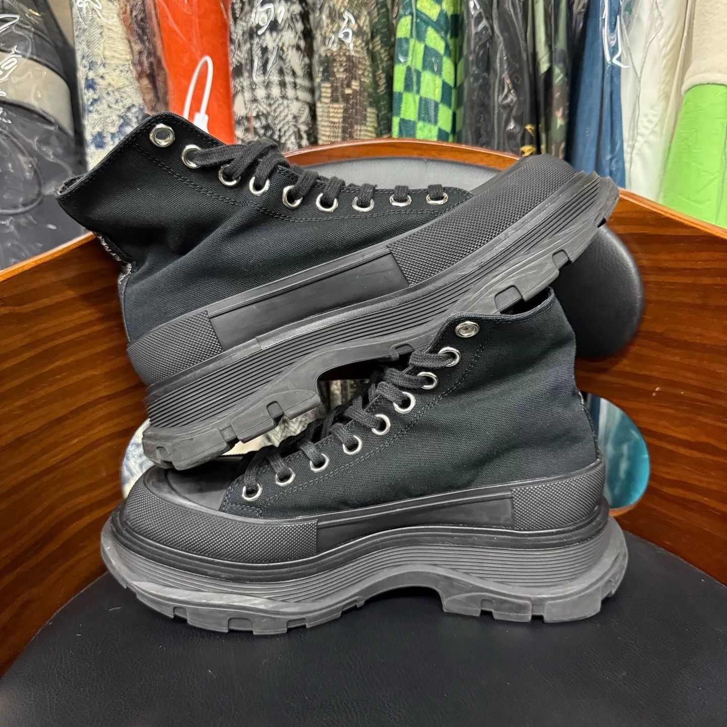 Alexander McQueen Alexander McQueen Black Boots 37 Women Size US 6.5 / IT 36.5 - 7 Thumbnail