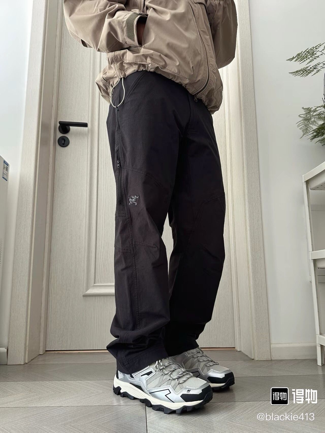 Arc'teryx Arc'teryx Casual Cotton Black Casual Pants 36 Men Size US 36 / EU 52 - 6 Thumbnail