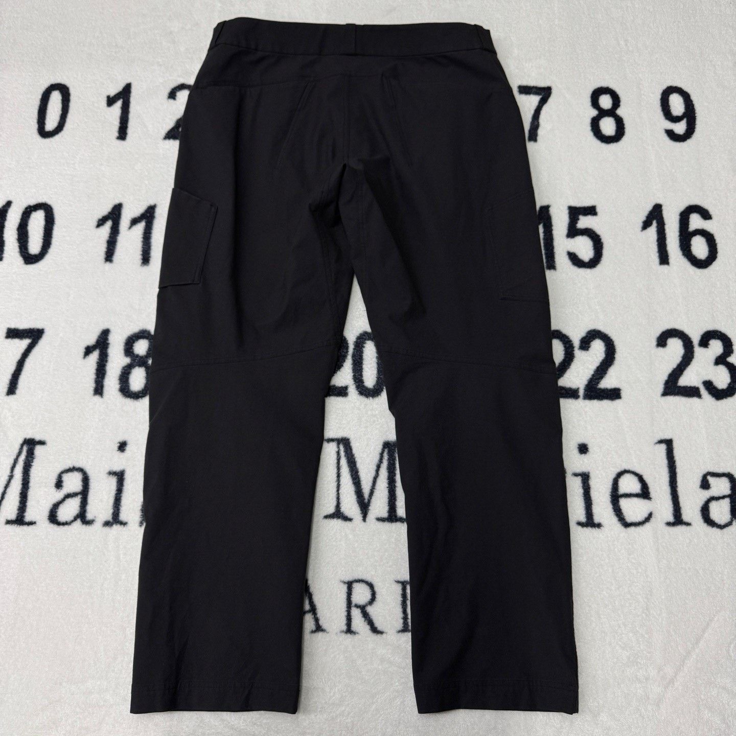 Arc'teryx Arc'teryx Casual Cotton Black Casual Pants 36 Men Size US 36 / EU 52 - 2 Thumbnail