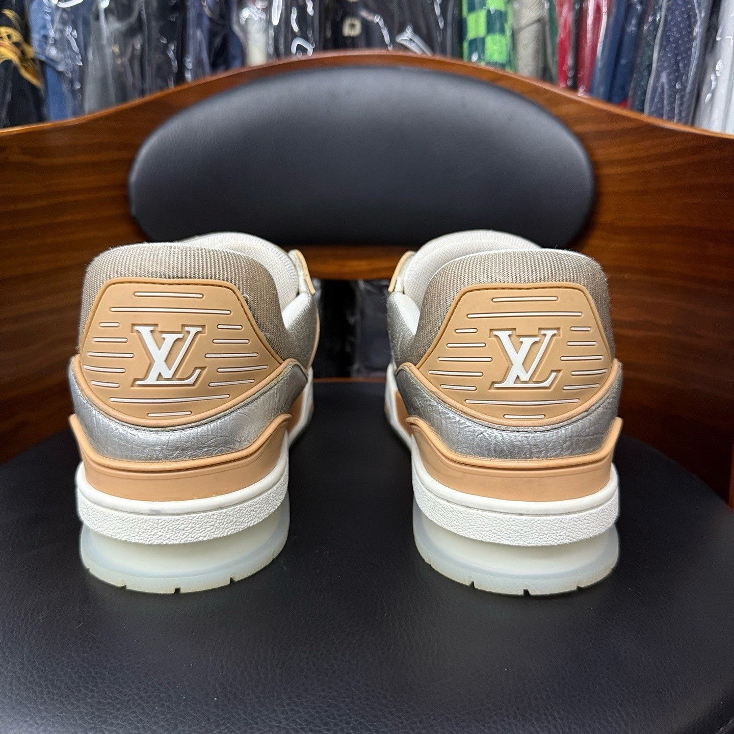 Louis Vuitton Louis Vuitton Training Multi Lowtop Sneakers 9 Men Size US 9 / EU 42 - 3 Thumbnail