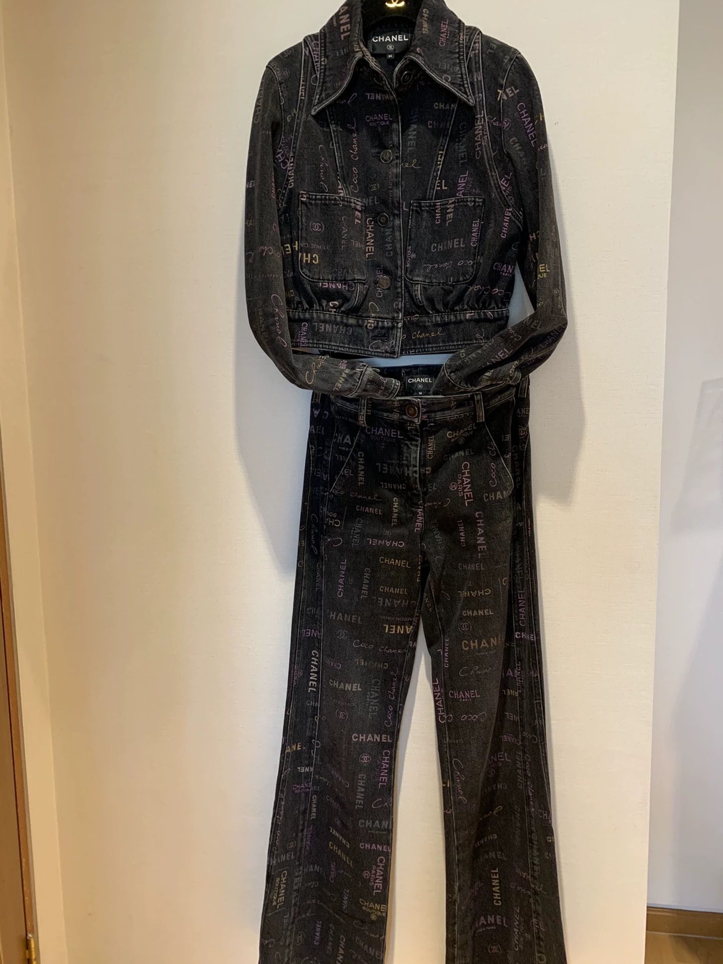 Chanel Chanel 2022 Graffiti Denim Jacket Size XXS / US 00 / IT 34 - 3 Thumbnail