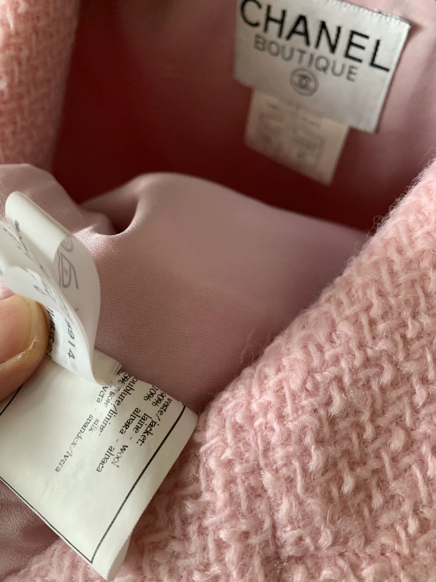 Chanel Chanel Vintage Glass Button Pink Coat Size S / US 4 / IT 40 - 8 Thumbnail
