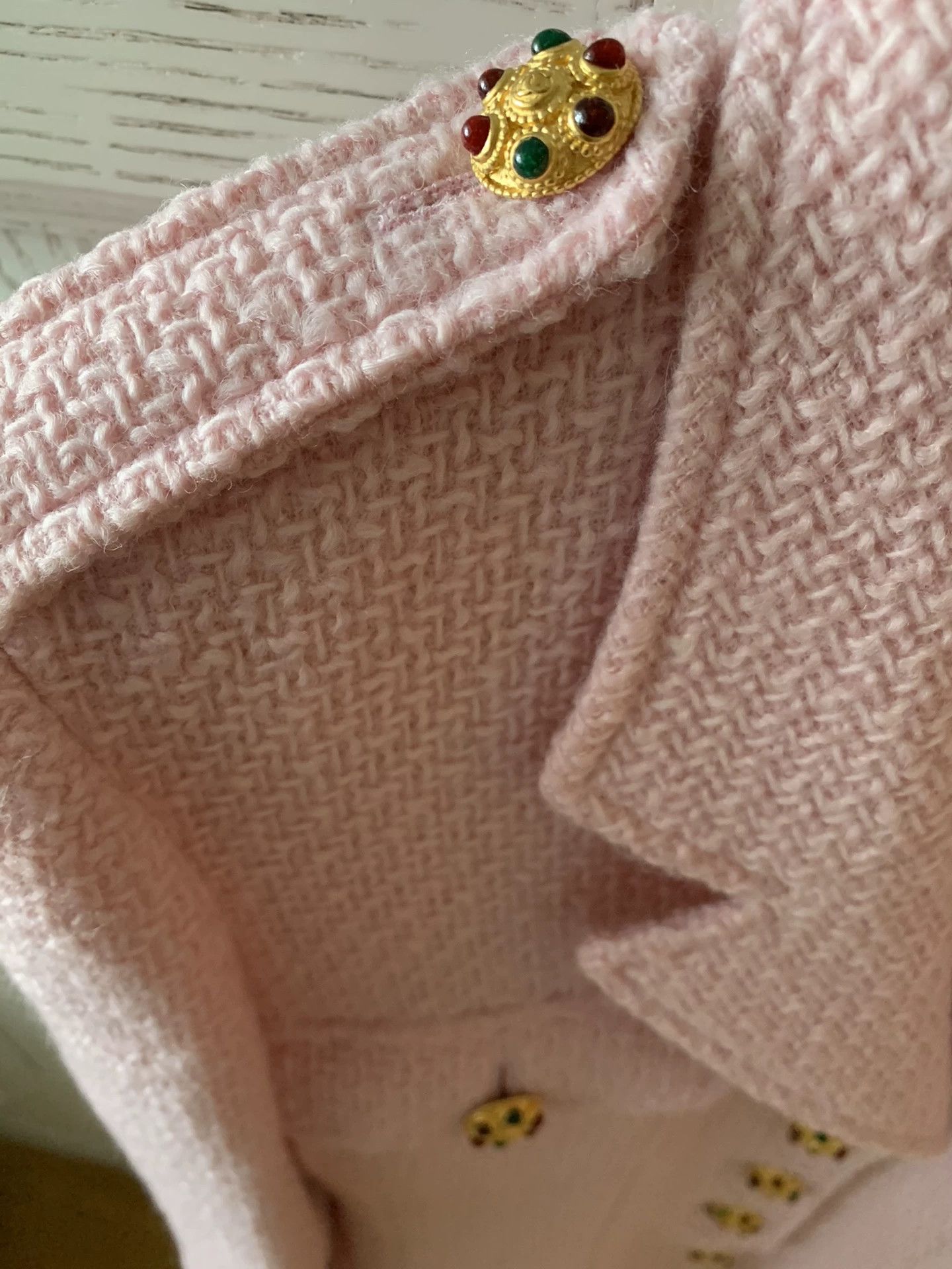 Chanel Chanel Vintage Glass Button Pink Coat Size S / US 4 / IT 40 - 3 Thumbnail