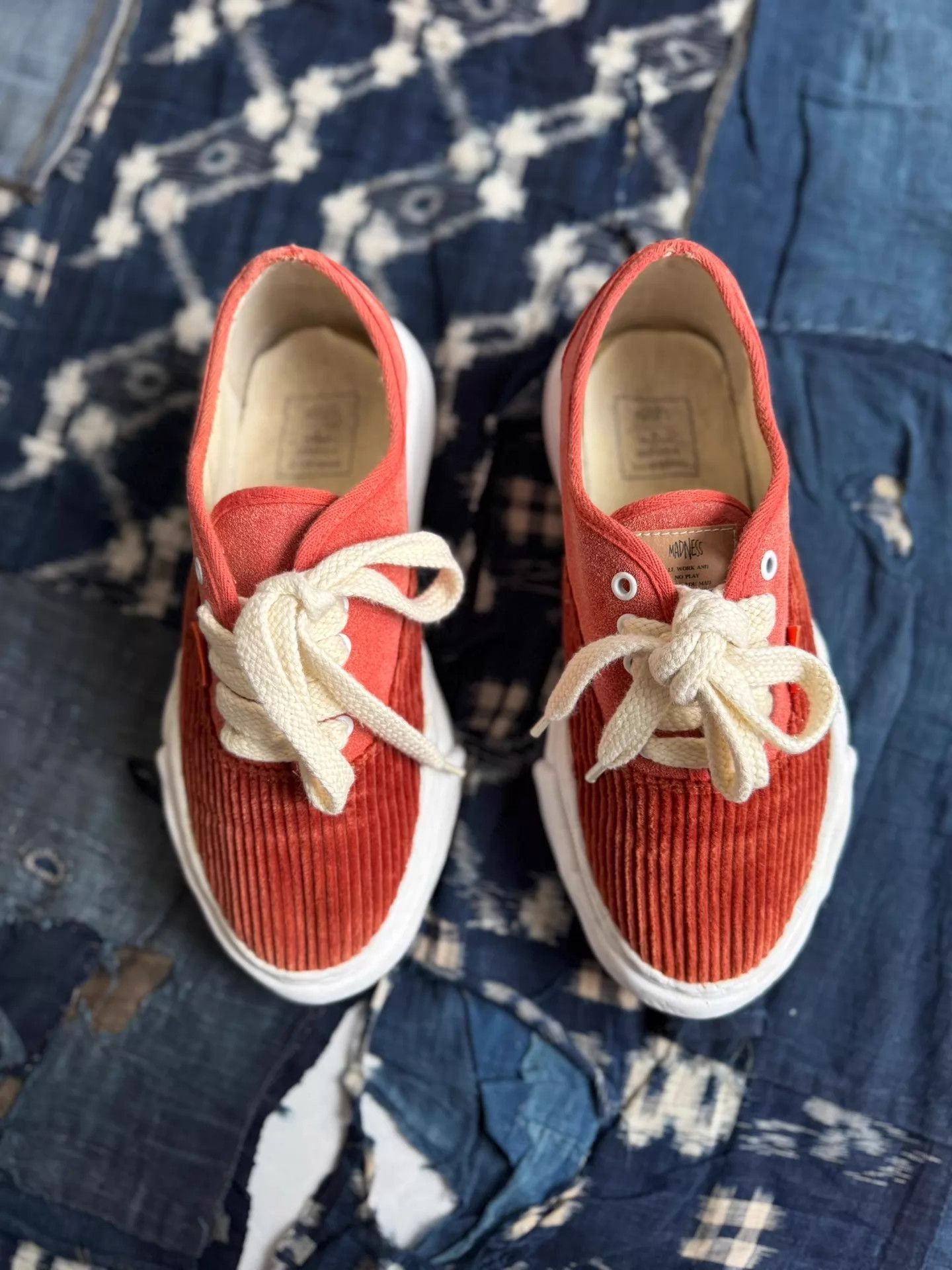 Madness Orange Low-Top Sneakers Size 9 Size US 9 / EU 42 - 4 Thumbnail