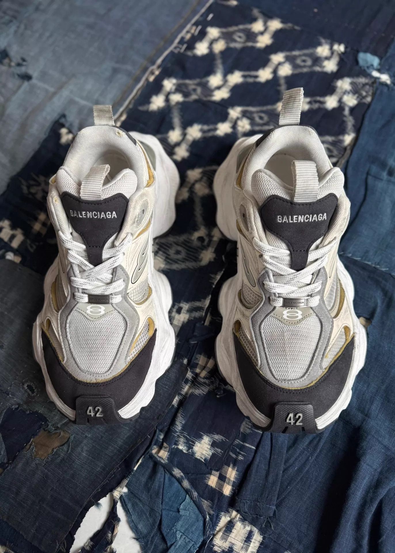Balenciaga Multi Color Low-Top Sneakers Size 9 Size US 9 / EU 42 - 4 Thumbnail