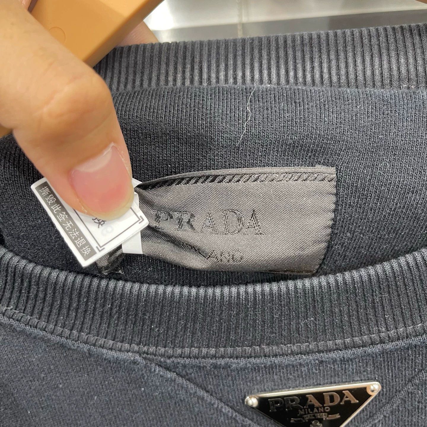 Prada Black Crewneck Sweatshirt Size US L / EU 52-54 / 3 - 3 Thumbnail