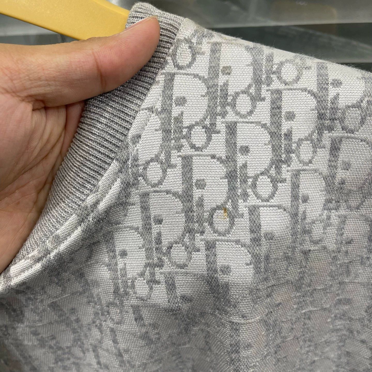 Dior Distressed Pattern Short Sleeve T-Shirt Size US S / EU 44-46 / 1 - 6 Thumbnail