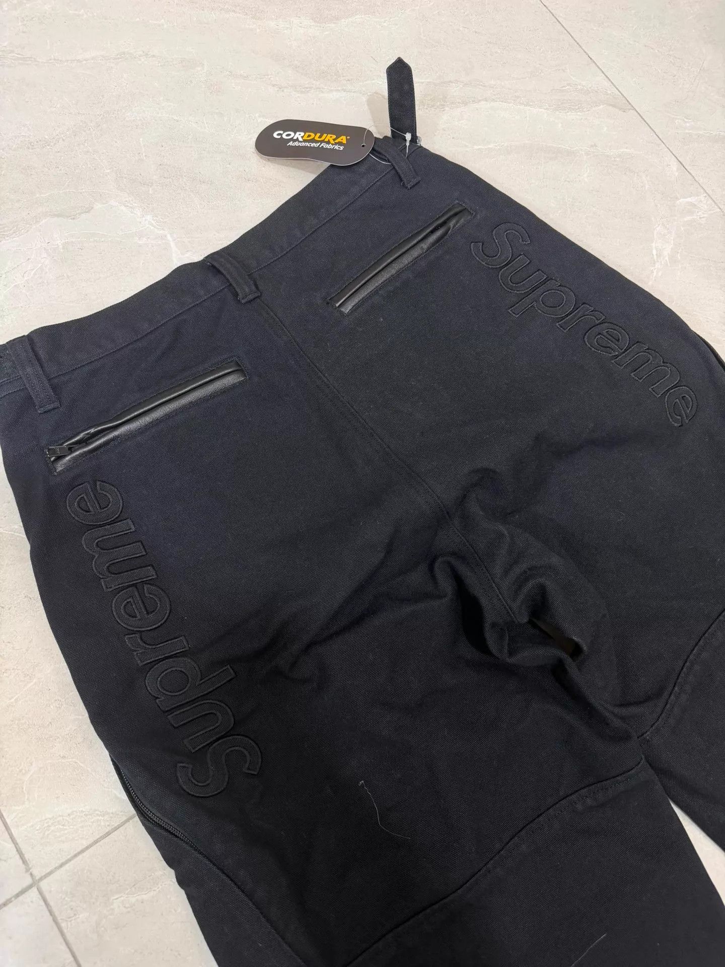 Supreme Black Cargo Pants with Multiple Pockets - Size 32 Size US 32 / EU 48 - 7 Thumbnail