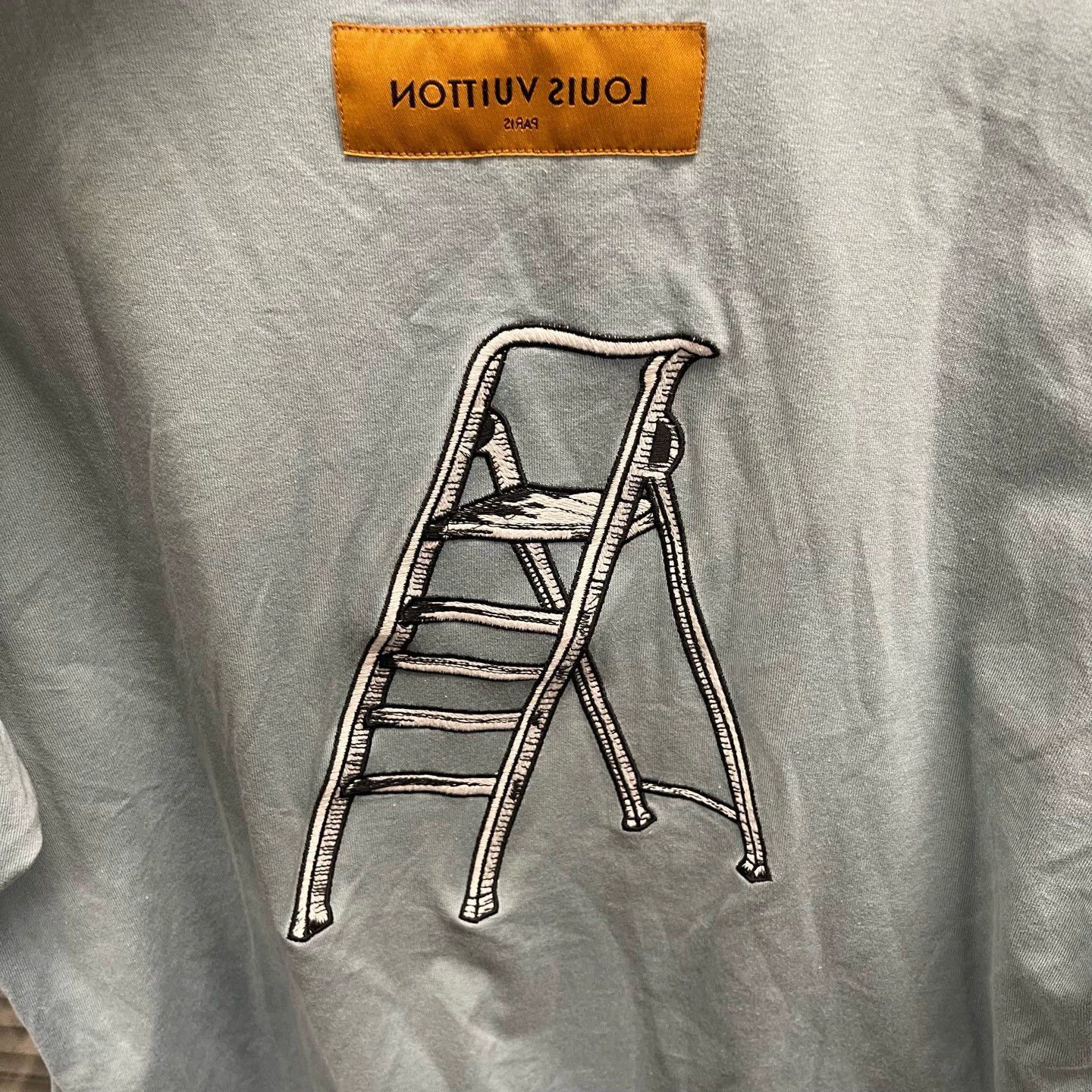 Louis Vuitton Blue Graphic Short-Sleeve T-Shirt Size US S / EU 44-46 / 1 - 5 Thumbnail
