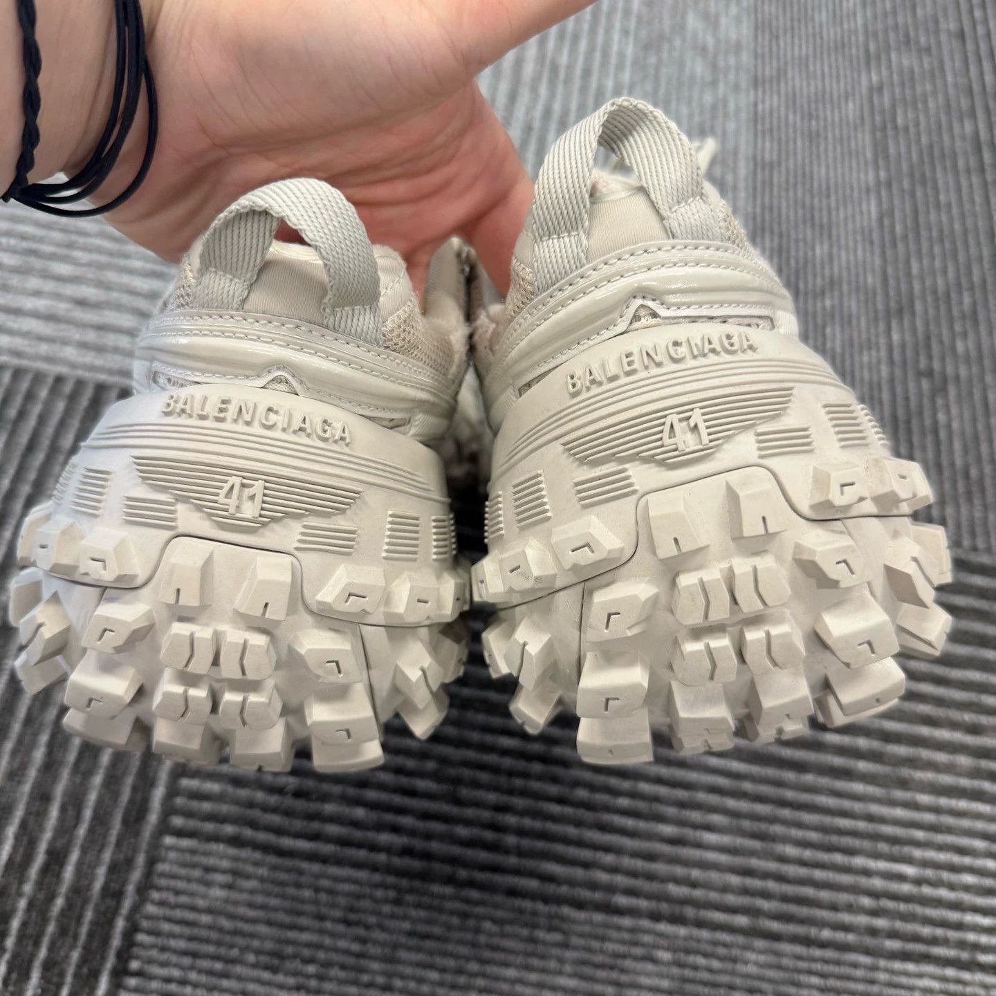 Balenciaga Chunky Multi Low-Top Sneakers Size 8 Size US 8 / EU 41 - 6 Thumbnail