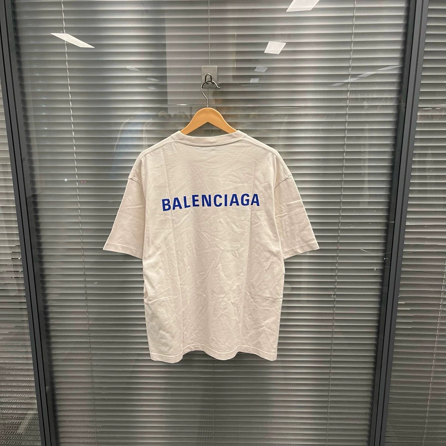 Balenciaga Beige Short-Sleeve Oversized T-Shirt XS Size US XS / EU 42 / 0 - 2 Thumbnail