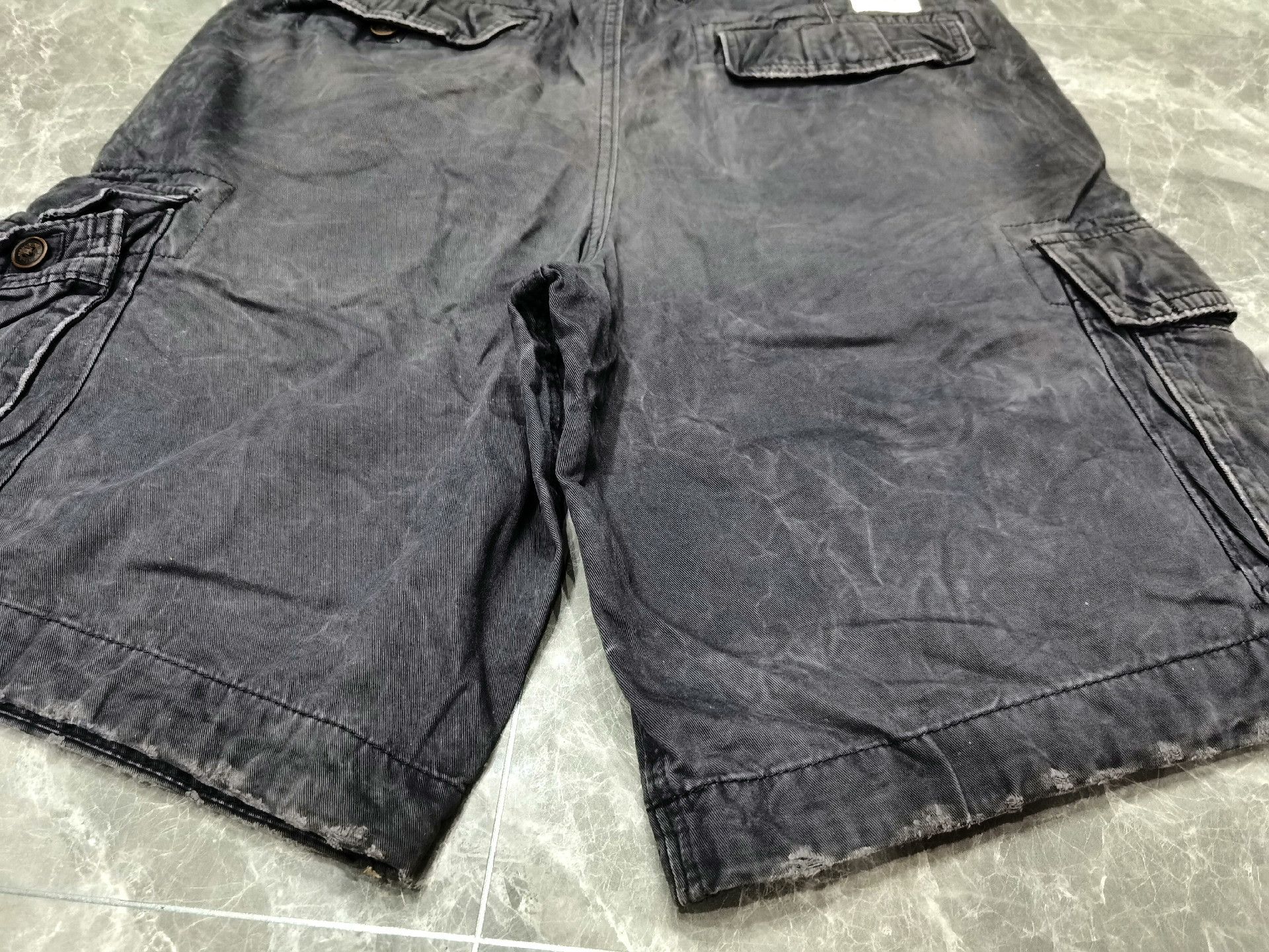 Other Distressed Washed Cargo Shorts W34 Size US 34 / EU 50 - 2 Thumbnail
