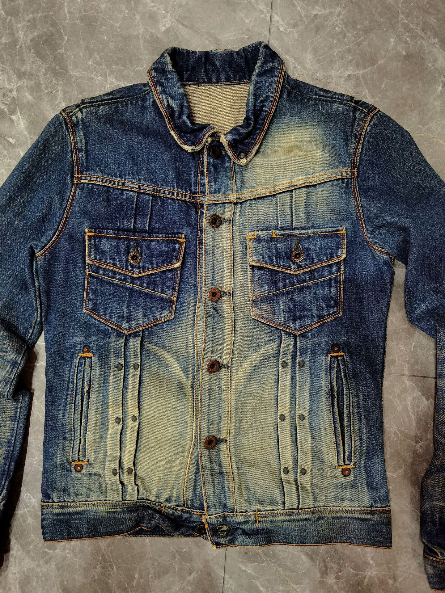 Vintage Slim Fit Distressed Denim Jacket Size US S / EU 44-46 / 1 - 2 Thumbnail