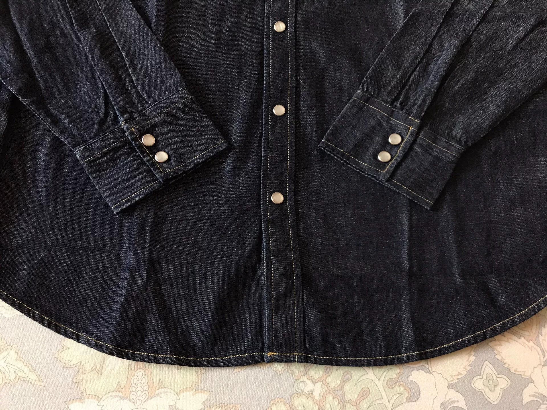 Levi's Levi's 85745-0002 Washed Denim Shirt Size US M / EU 48-50 / 2 - 4 Thumbnail