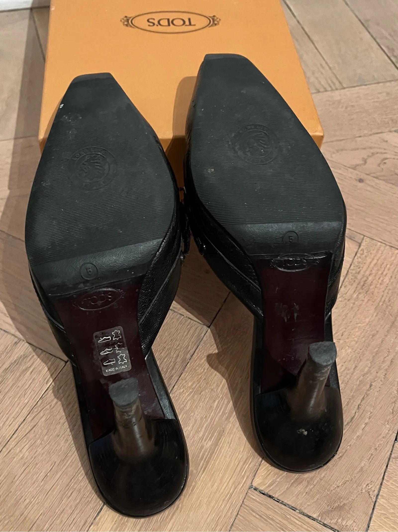 Tod's Tod’s Heels Size US 10 / IT 40 - 4 Thumbnail