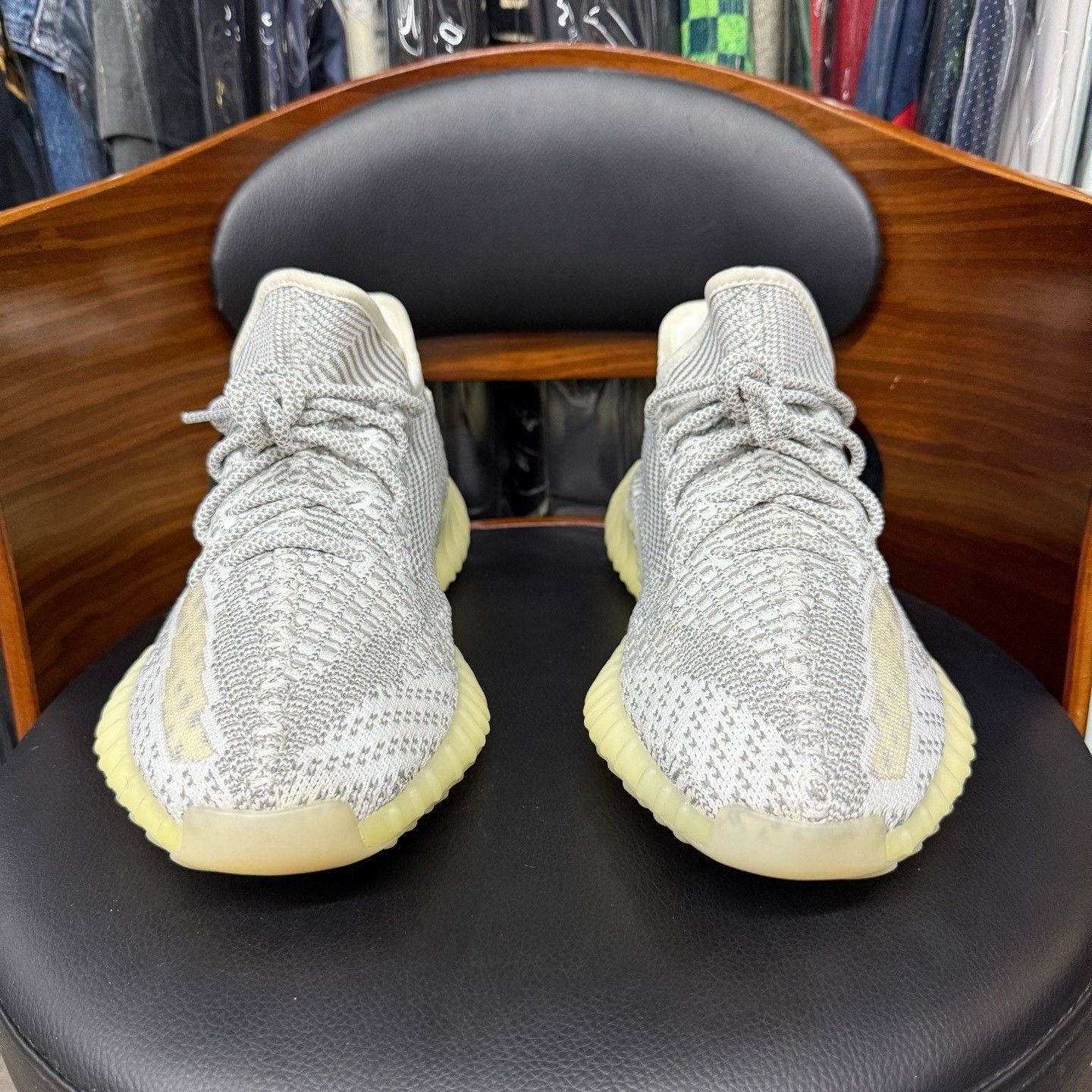 Adidas Adidas YEEZY350 White Lowtop Sneakers 44.5 Men Size US 11 / EU 44 - 2 Thumbnail