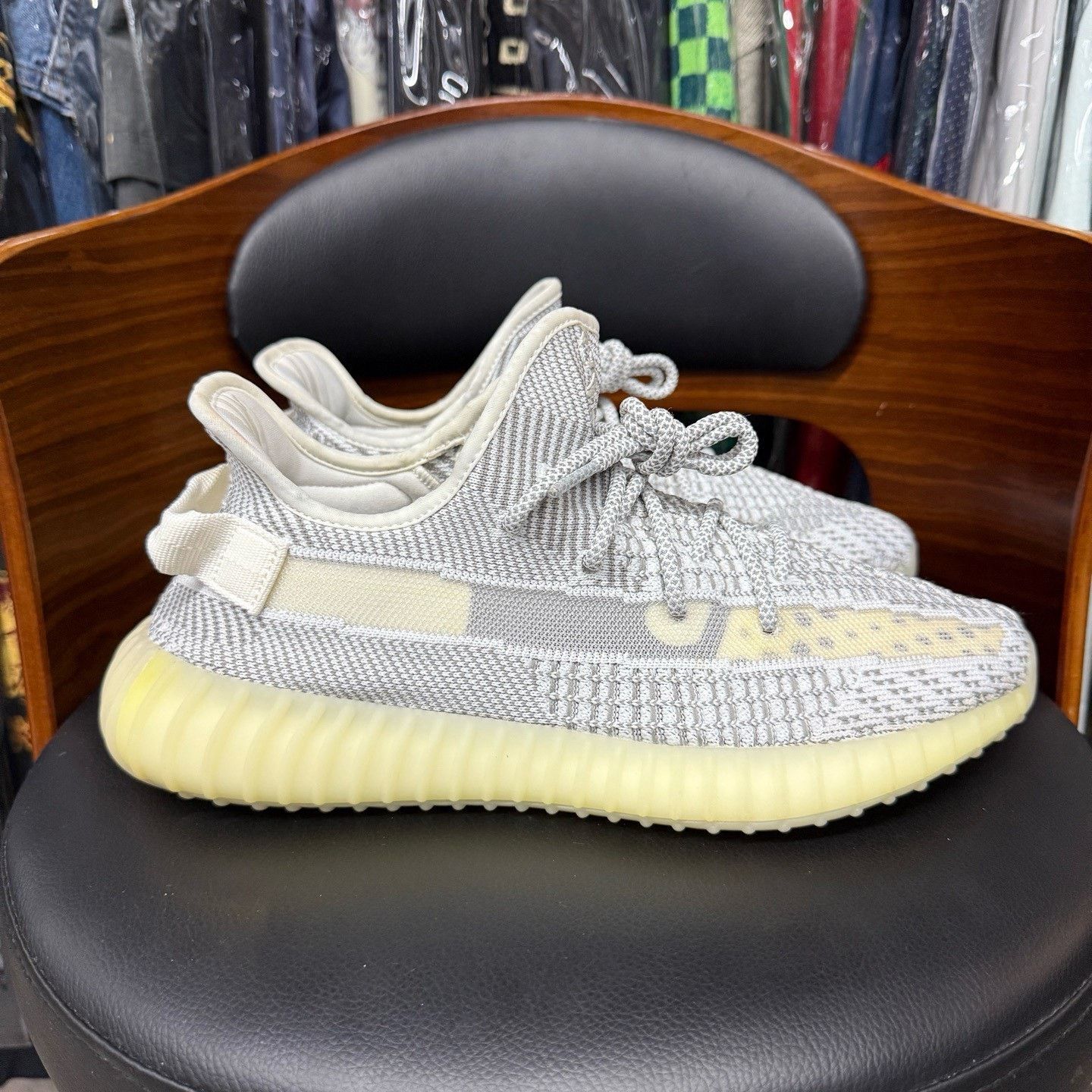 Adidas Adidas YEEZY350 White Lowtop Sneakers 44.5 Men Size US 11 / EU 44 - 4 Thumbnail