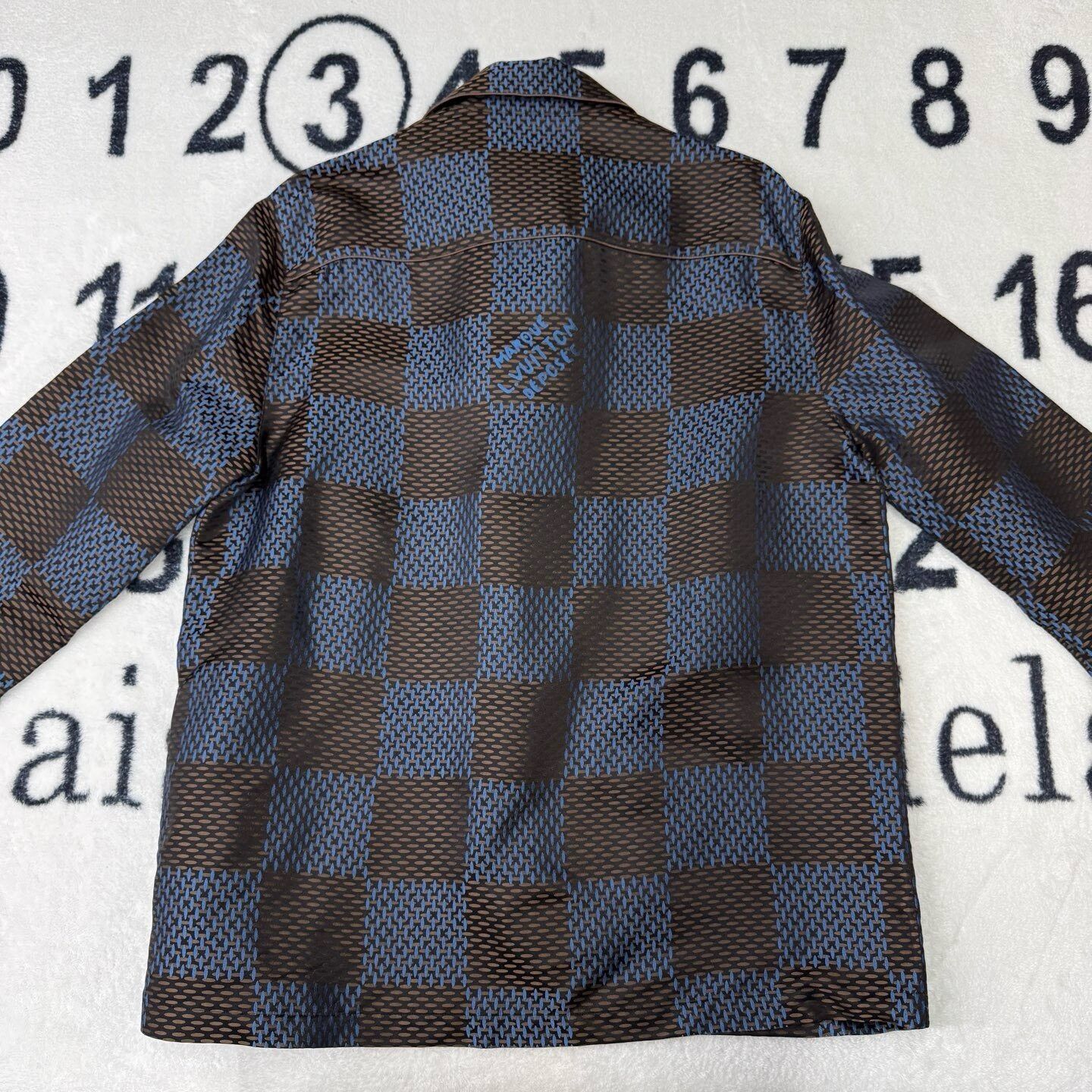 Louis Vuitton Louis Vuitton Collab Light Jacket XL Men Size US XL / EU 56 / 4 - 3 Thumbnail