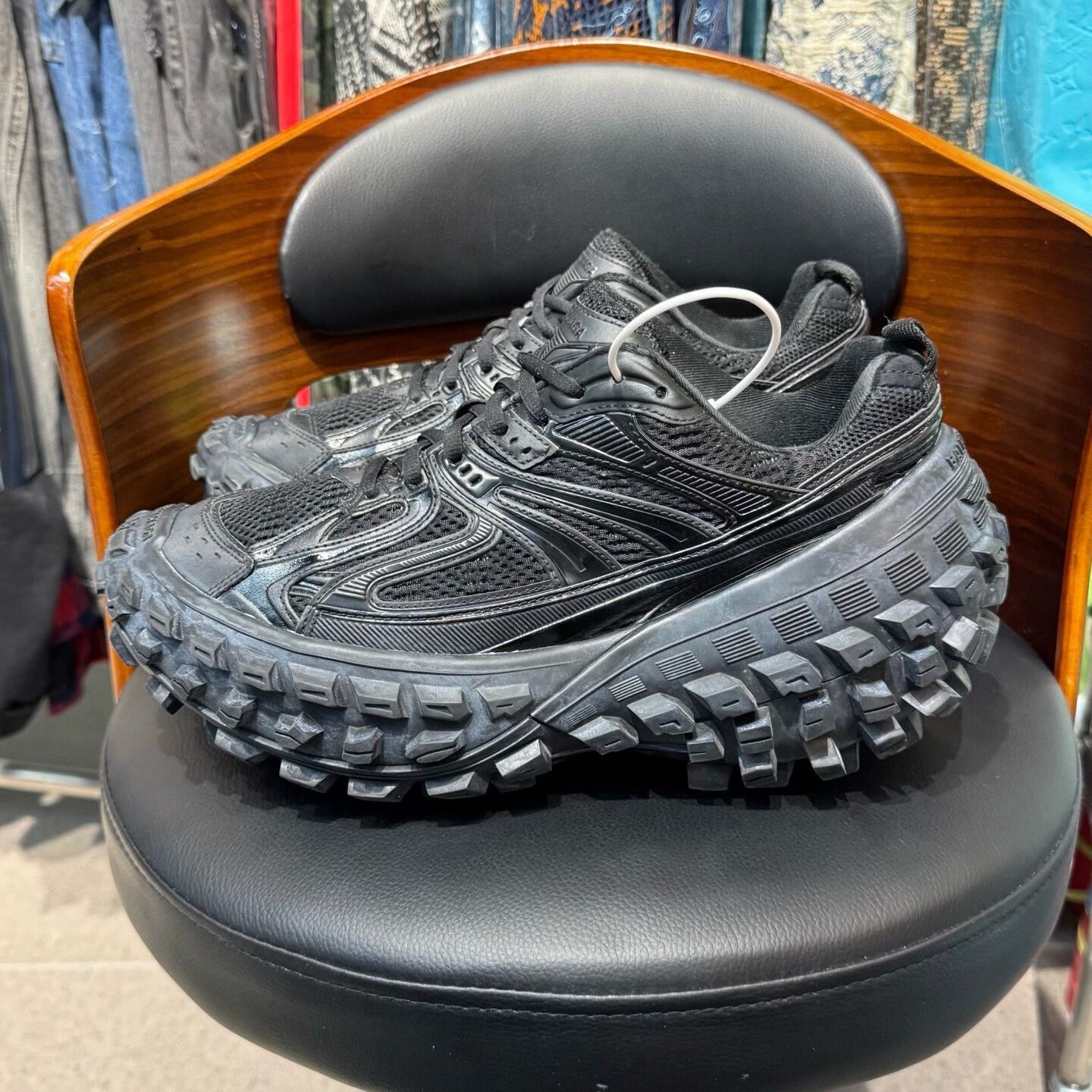 Balenciaga Balenciaga Black Lowtop Sneakers 42 Men Size US 9 / EU 42 - 6 Thumbnail