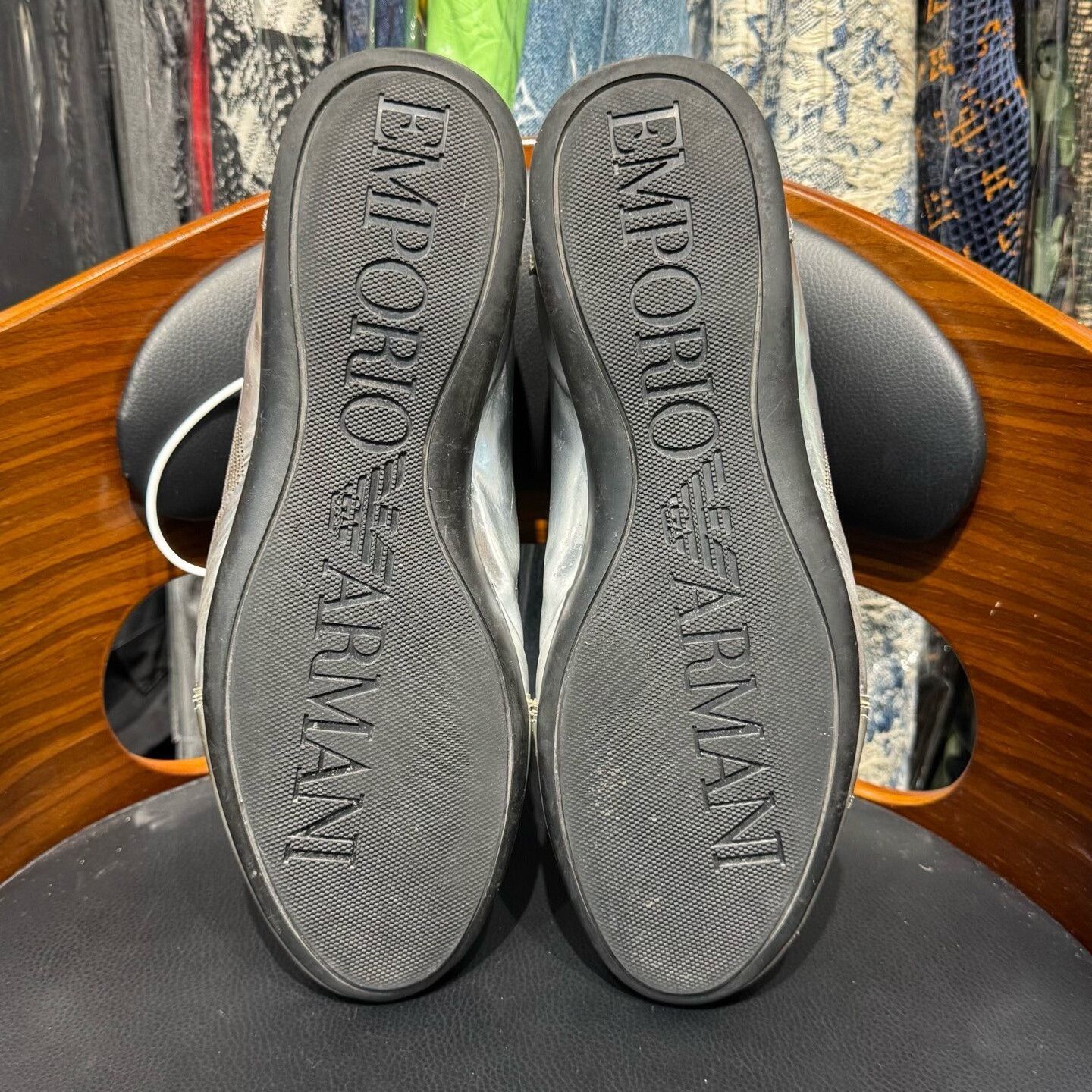 Armani Armani Silver Lowtop Sneakers 41 Men Size US 8.5 / EU 41-42 - 9 Thumbnail