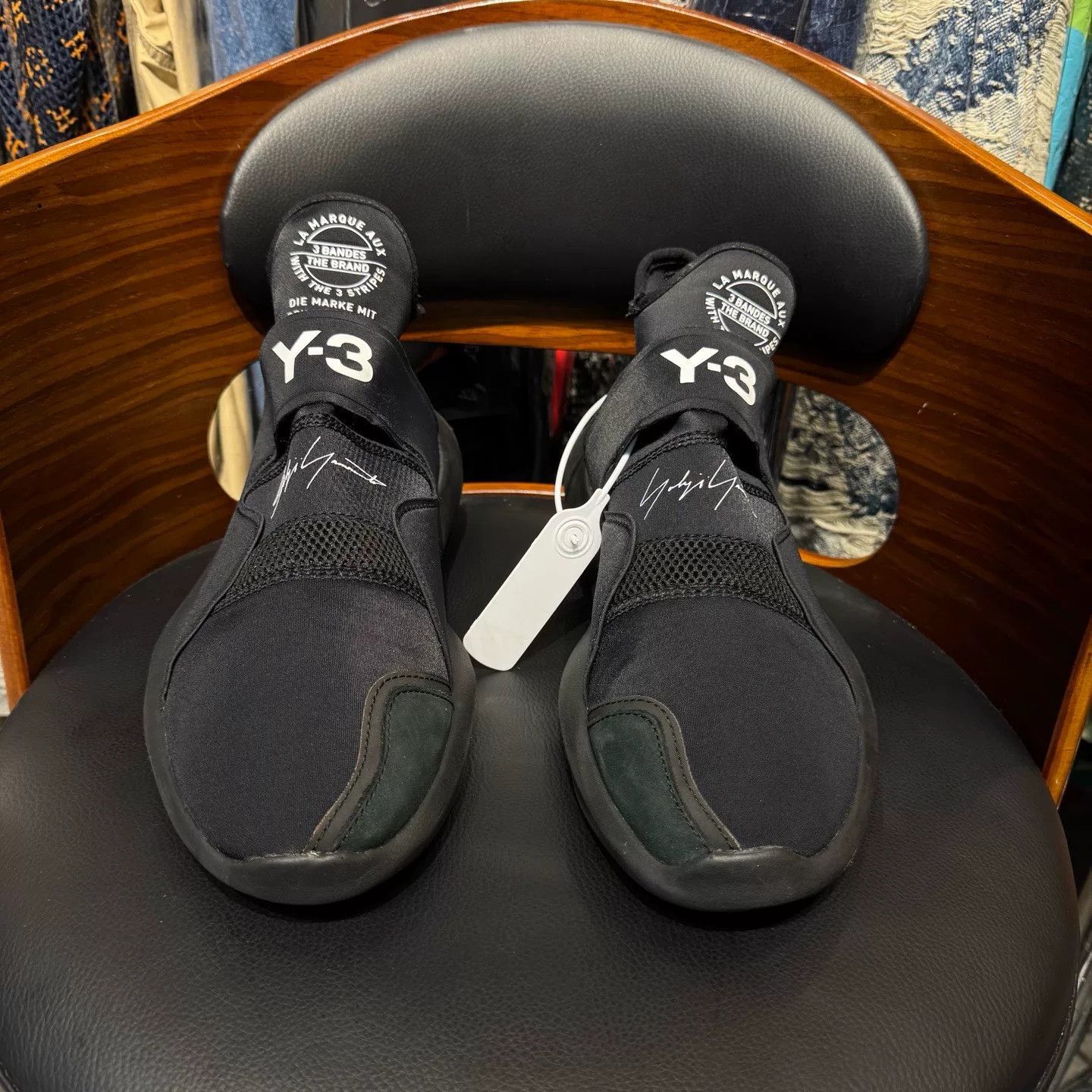 Y-3 Y-3 Black Lowtop Sneakers 42 Men Size US 9 / EU 42 - 2 Thumbnail