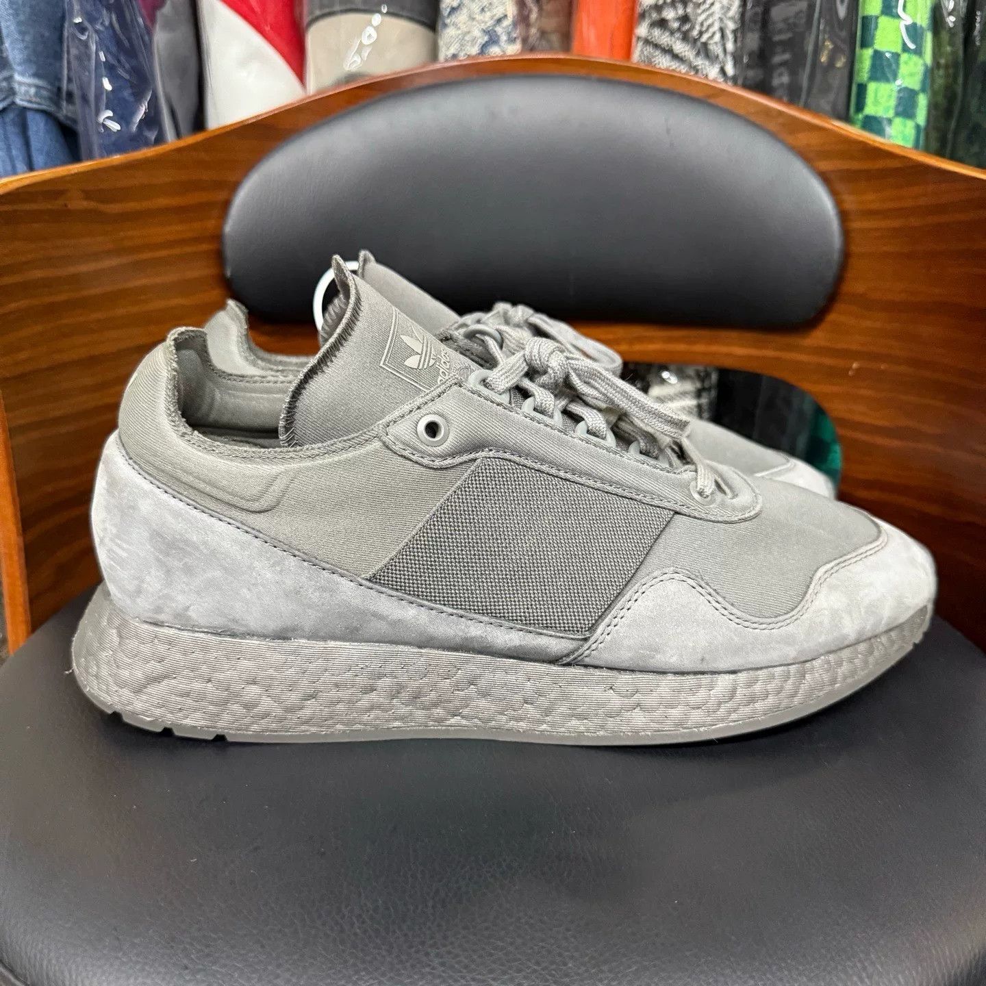 Adidas Adidas Gray Lowtop Sneakers 44.5 Men Size US 11 / EU 44 - 4 Thumbnail