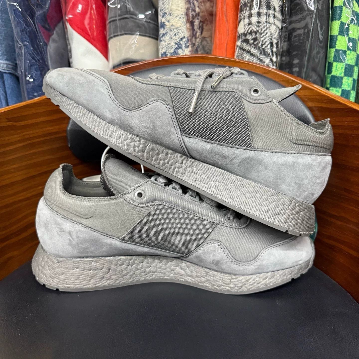 Adidas Adidas Gray Lowtop Sneakers 44.5 Men Size US 11 / EU 44 - 7 Thumbnail