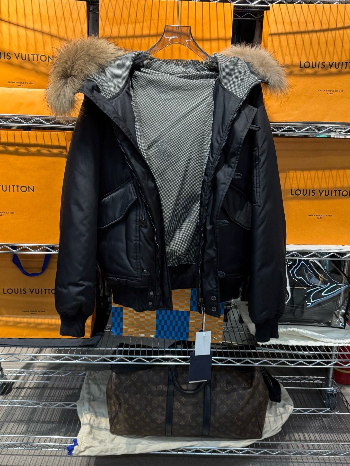 Louis Vuitton Louis Vuitton Light Jacket 54 Men Size US XXL / EU 58 / 5 - 3 Thumbnail