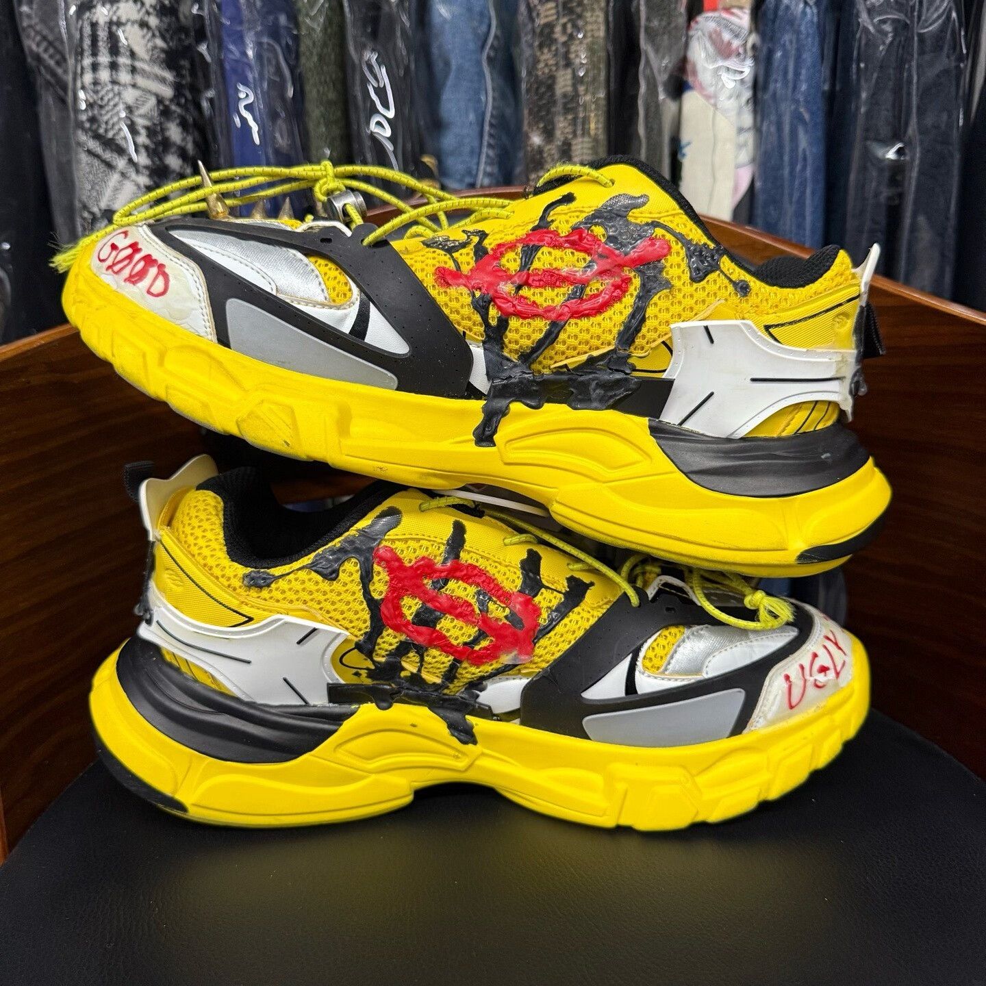 Other Yellow Lowtop Sneakers 43 Men Size US 10 / EU 43 - 6 Thumbnail
