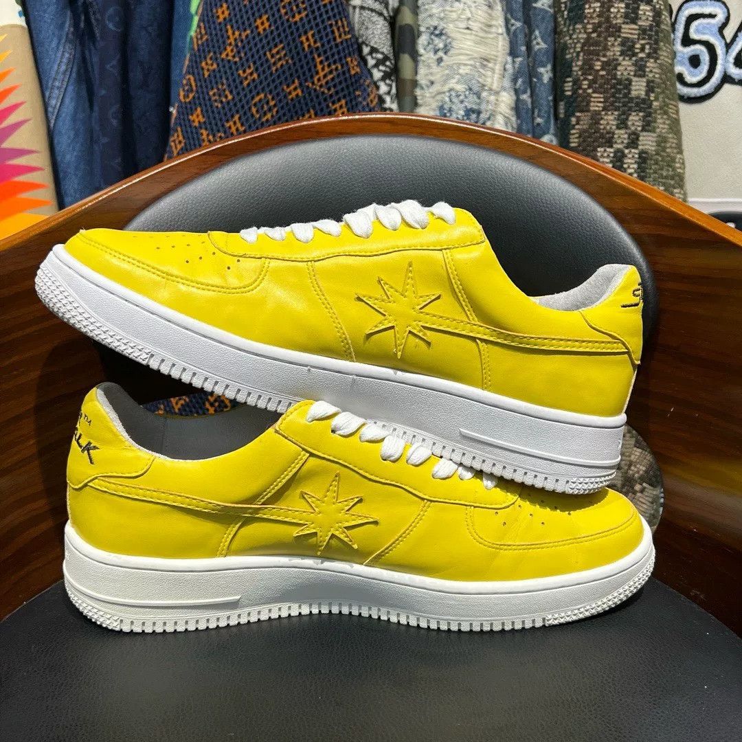Other Limited Yellow Lowtop Sneakers 11 Men Size US 11 / EU 44 - 7 Thumbnail