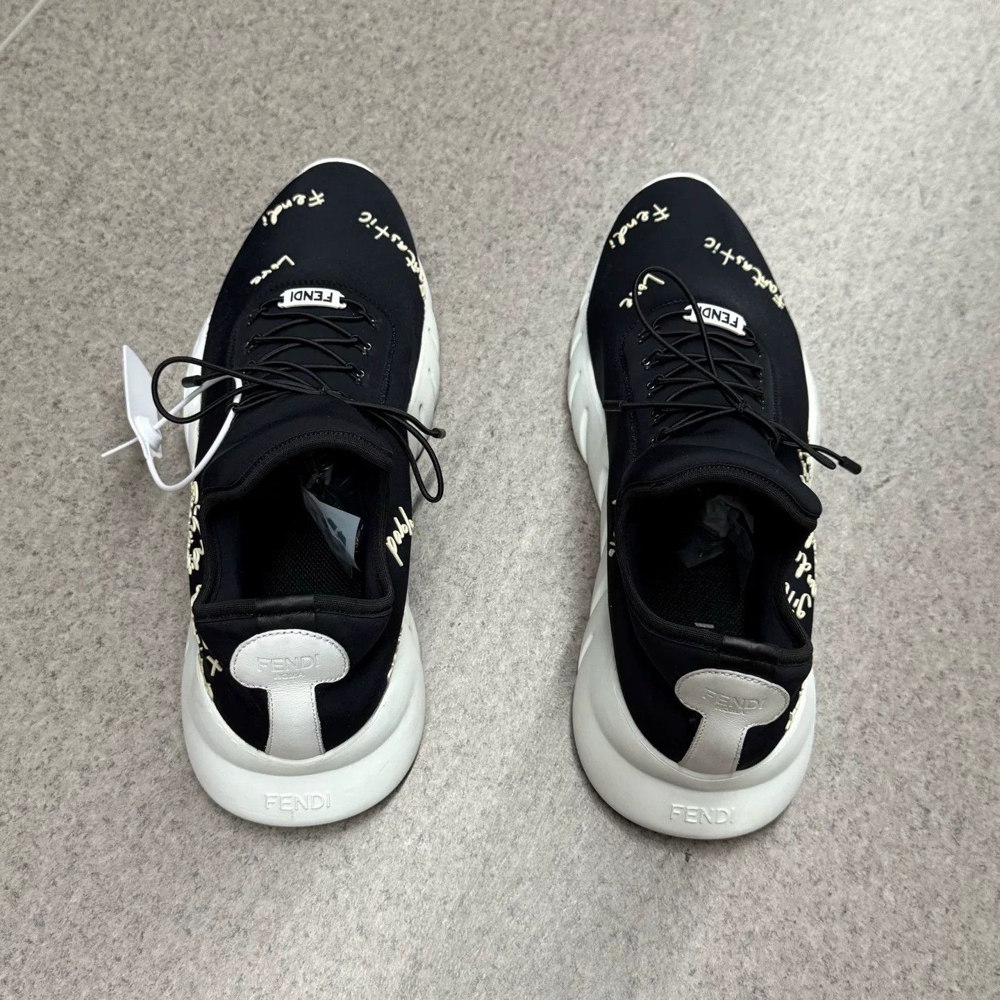 Fendi Fendi Casual Lowtop Sneakers 42 Men Size US 9 / EU 42 - 8 Thumbnail