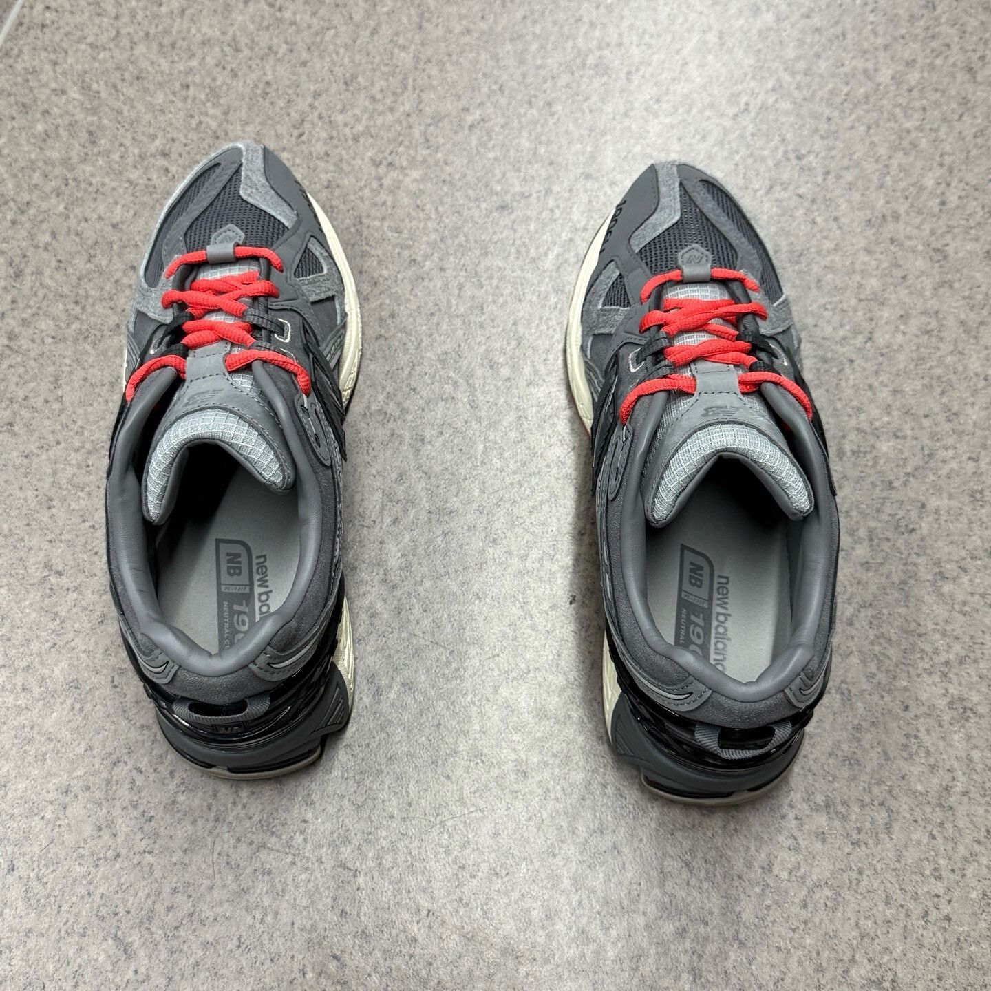 New Balance New Balance Gray Lowtop Sneakers 42 Men Size US 9 / EU 42 - 8 Thumbnail