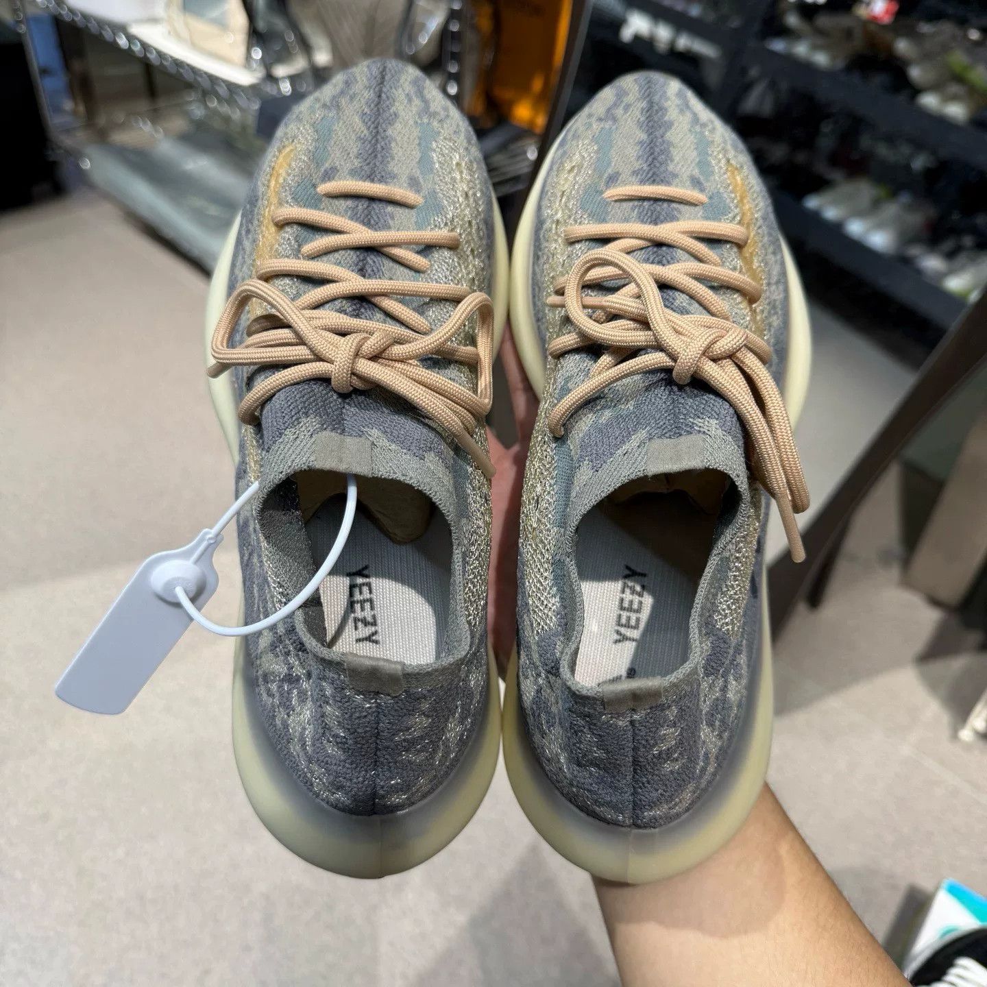 Adidas Adidas YEEZY380 Brown Lowtop Sneakers 43 Men Size US 10 / EU 43 - 8 Thumbnail