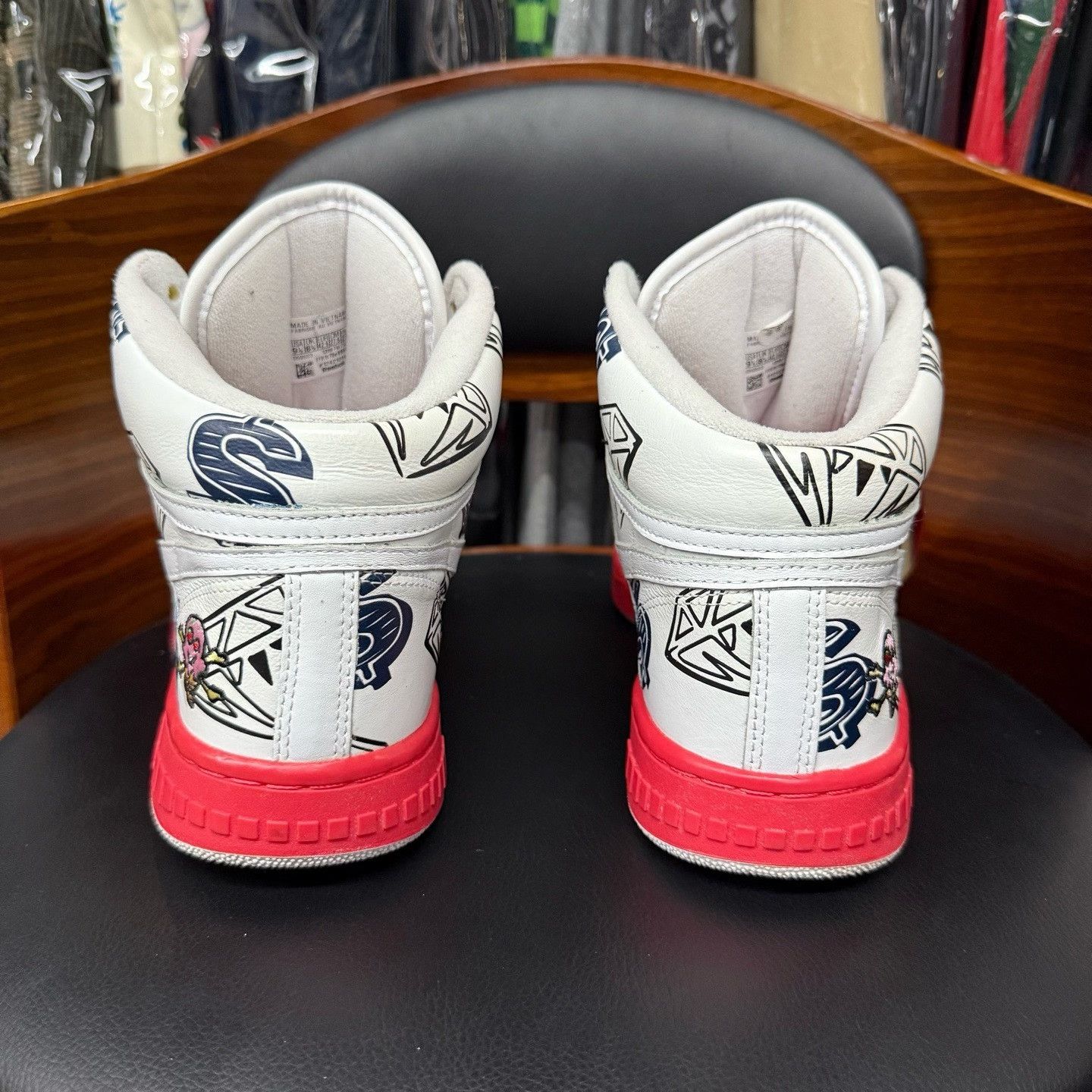 Other Graphic Pink Lowtop Sneakers 42 Men Size US 9 / EU 42 - 3 Thumbnail