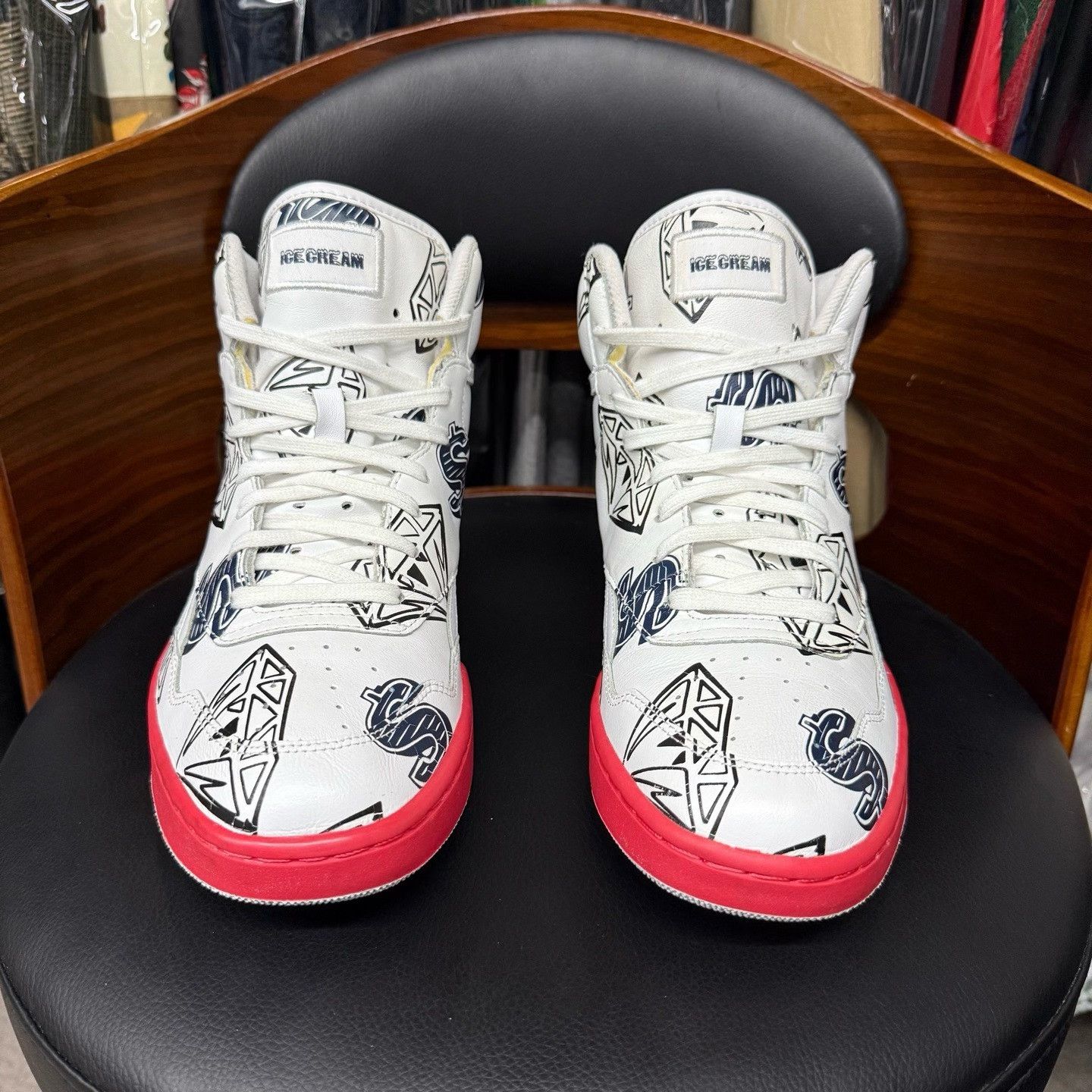 Other Graphic Pink Lowtop Sneakers 42 Men Size US 9 / EU 42 - 2 Thumbnail