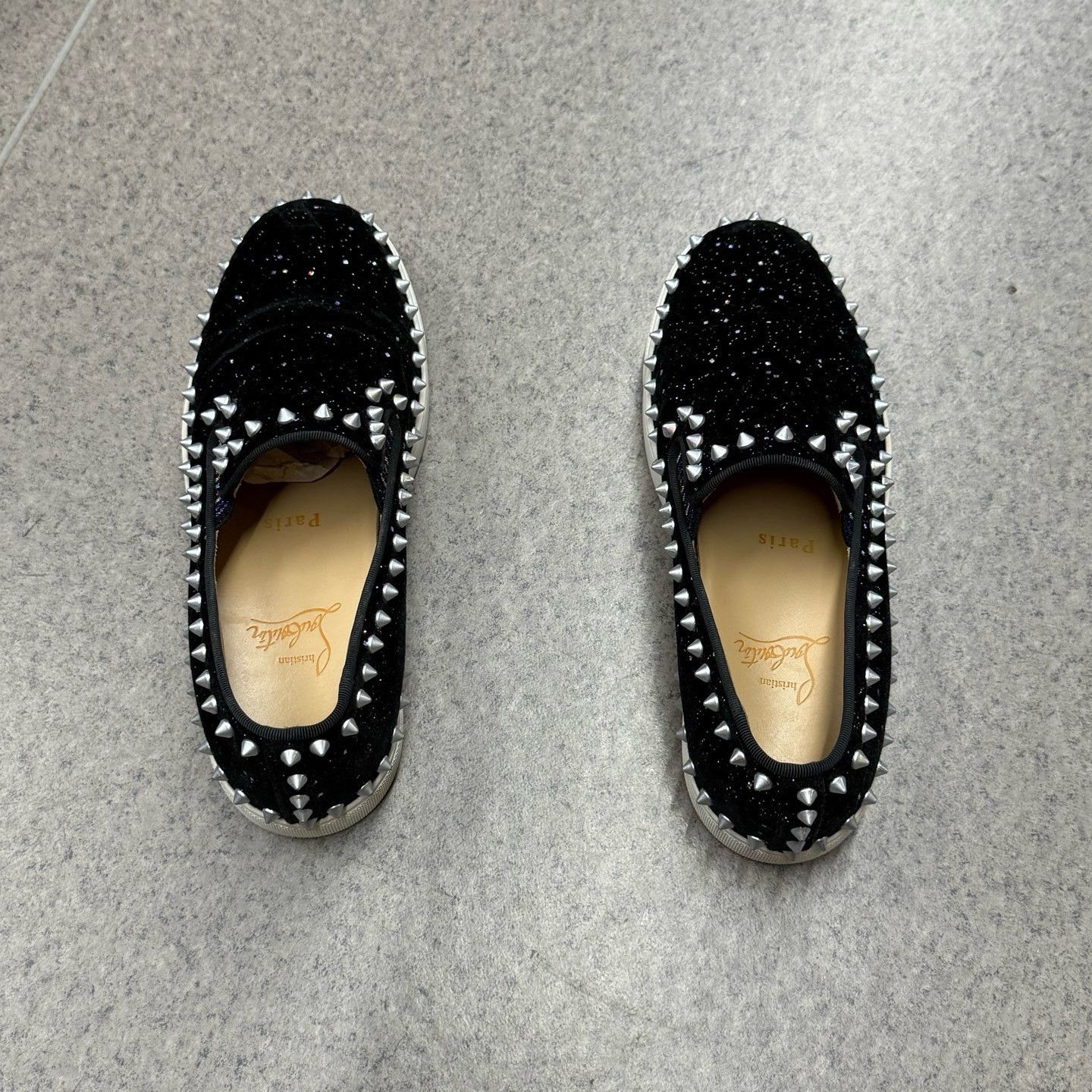 Christian Louboutin Christian Louboutin Velvet Red Lowtop Sneakers 37 Women Size US 6.5 / IT 36.5 - 8 Thumbnail