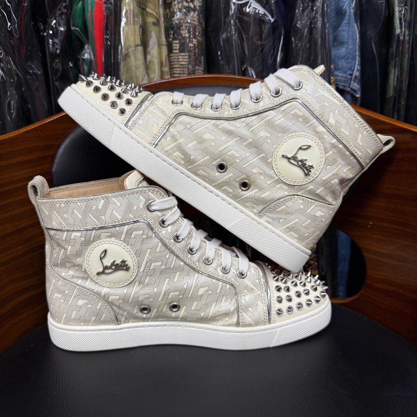 Christian Louboutin Christian Louboutin Gold Hitop Sneakers 38 Men Size US 6 / EU 39 - 7 Thumbnail